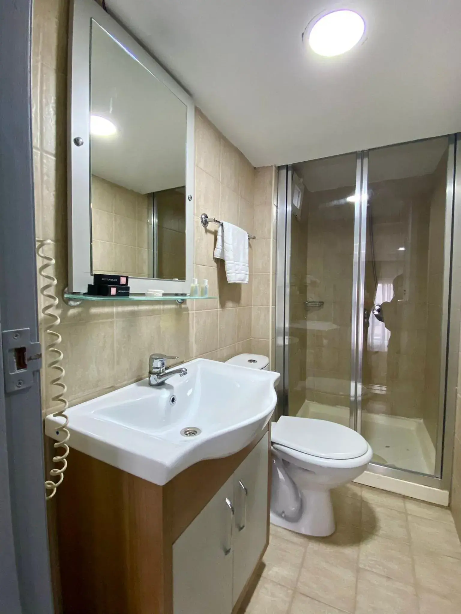 Shower, Bathroom in Kafkas Hotel Istanbul