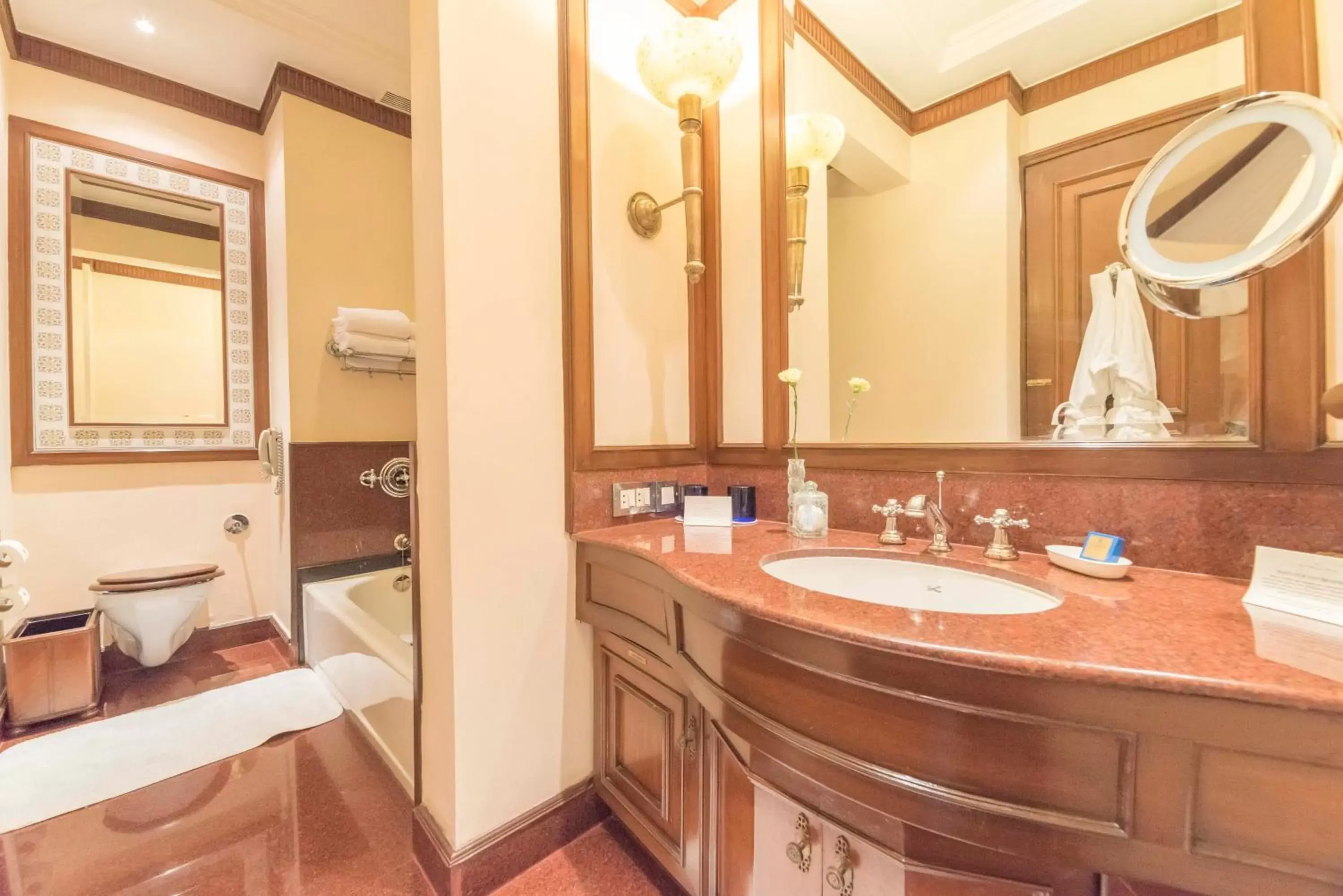 Bathroom in The Oberoi Grand Kolkata