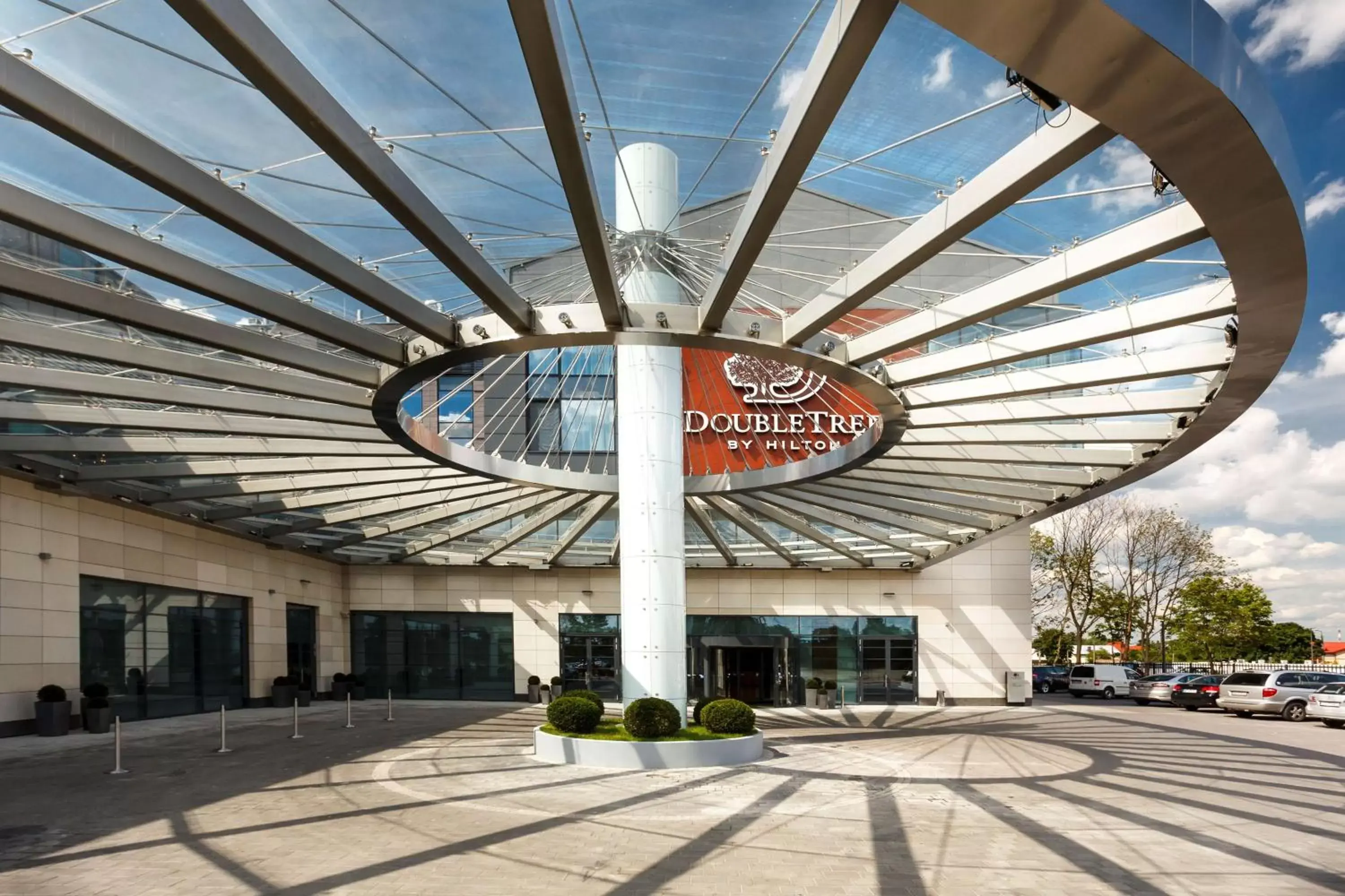 Property building in DoubleTree by Hilton Hotel & Conference Centre Warsaw Property building in DoubleTree by Hilton Hotel & Conference Centre Warsaw