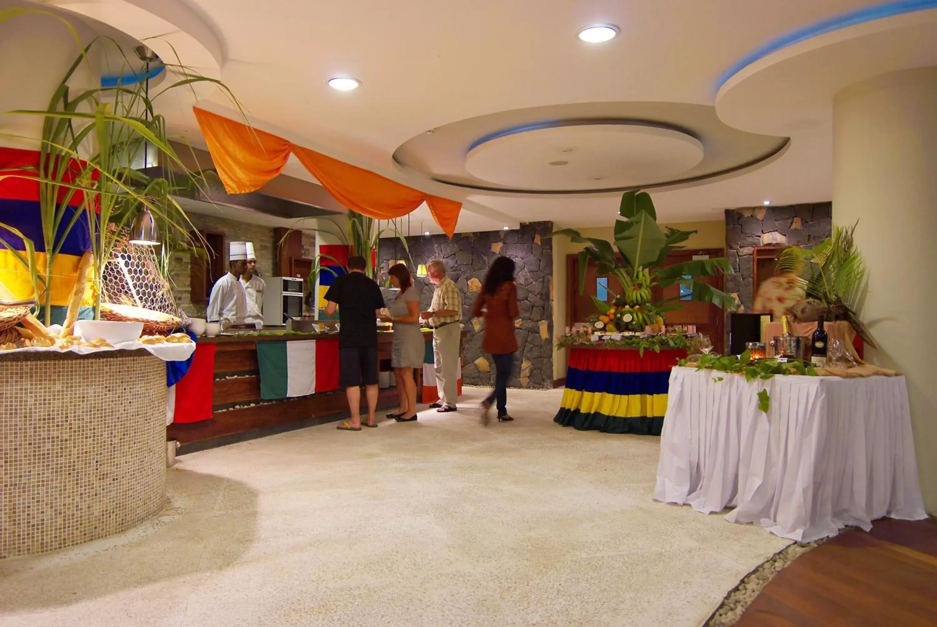 Restaurant/places to eat in Laguna Beach Hotel & Spa Restaurant/places to eat in Laguna Beach Hotel & Spa