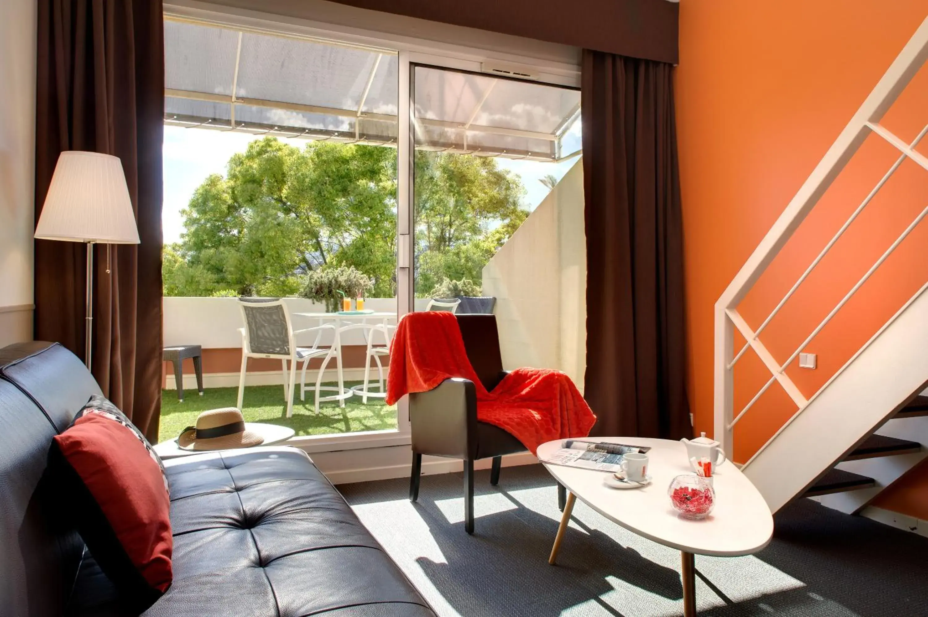 Seating Area in Royal Cottage