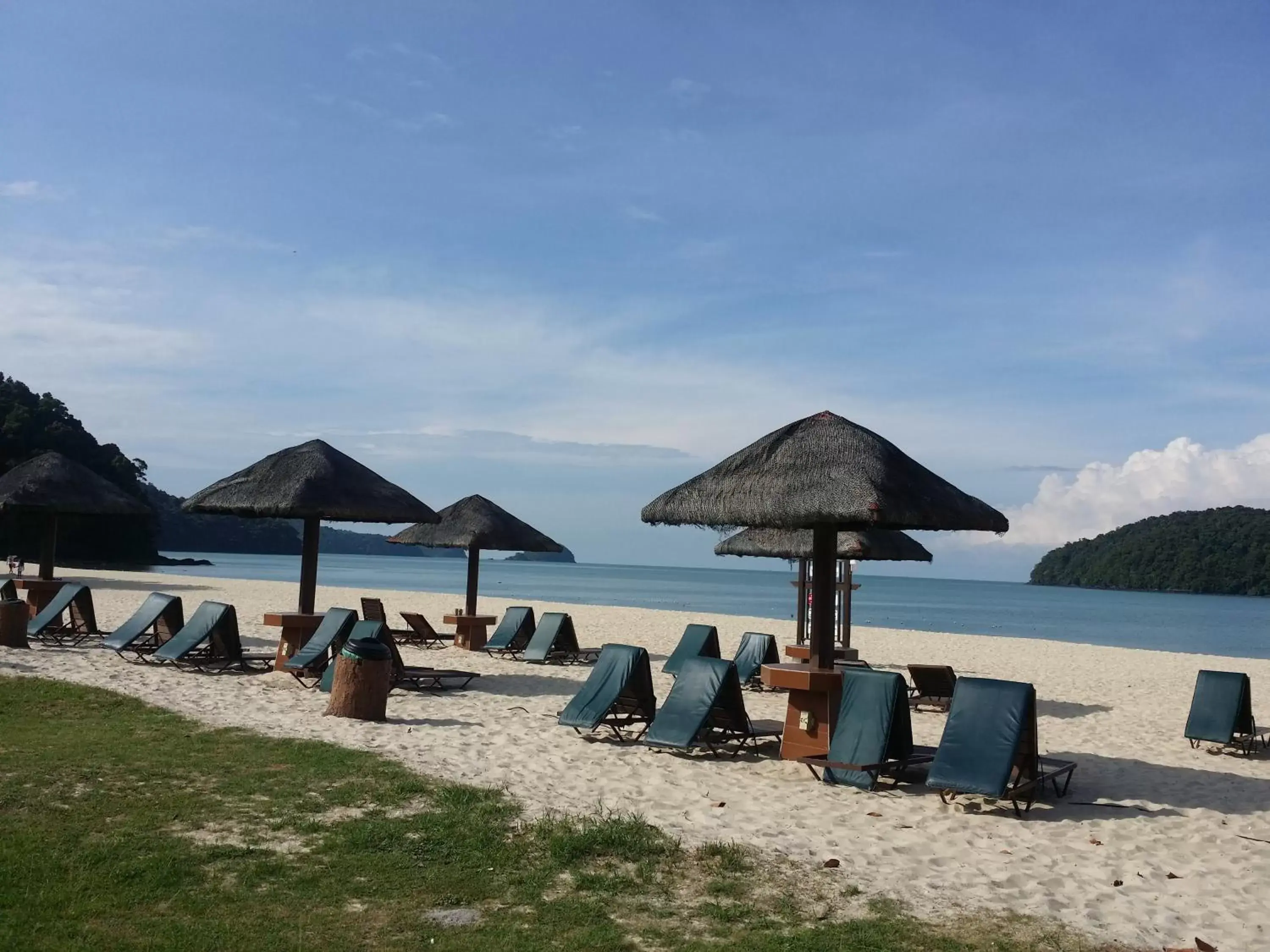 Beach in Holiday Villa Beach Resort & Spa Langkawi