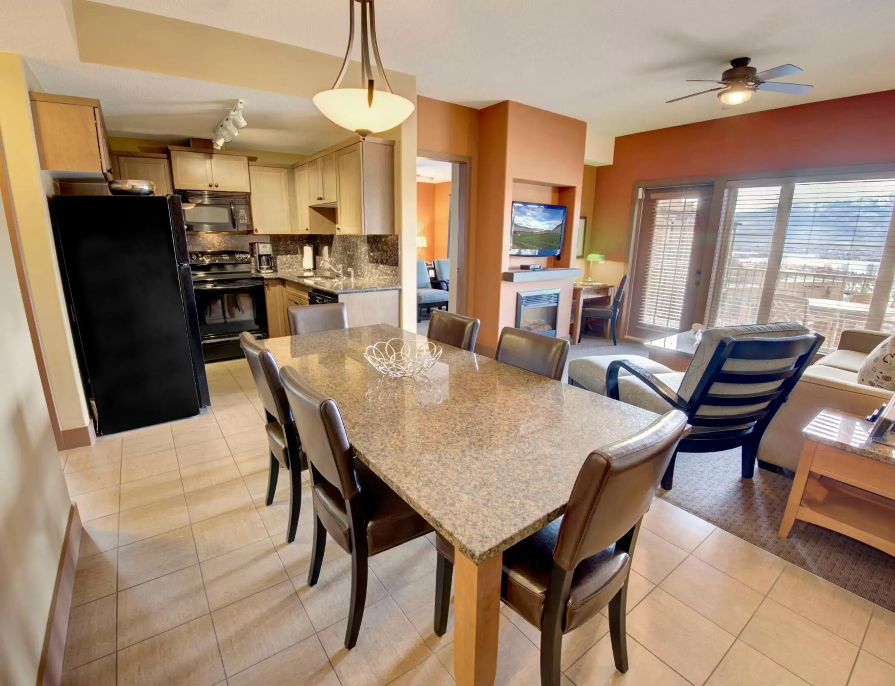 Kitchen or kitchenette, Dining Area in Spirit Ridge, in The Unbound Collection by Hyatt