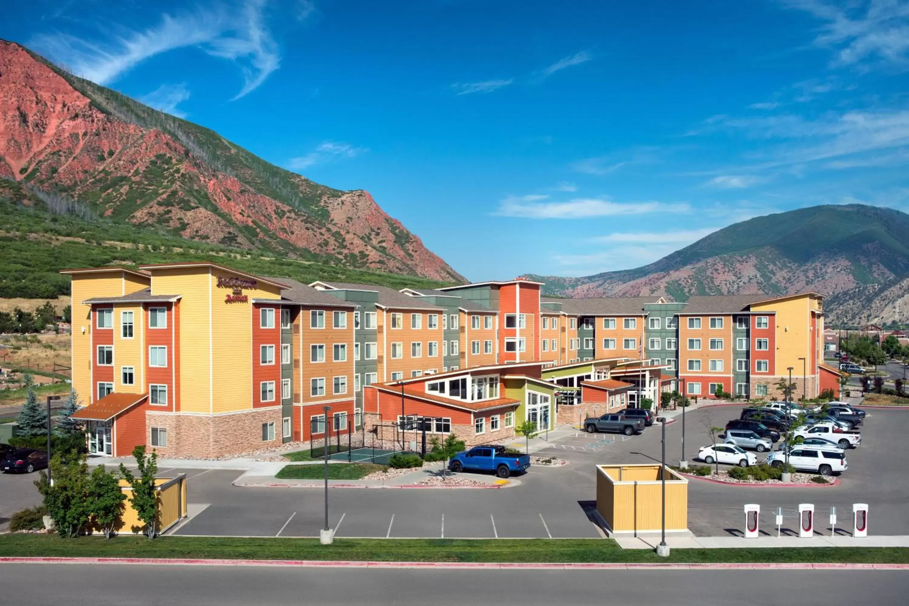 Property building in Residence Inn Glenwood Springs