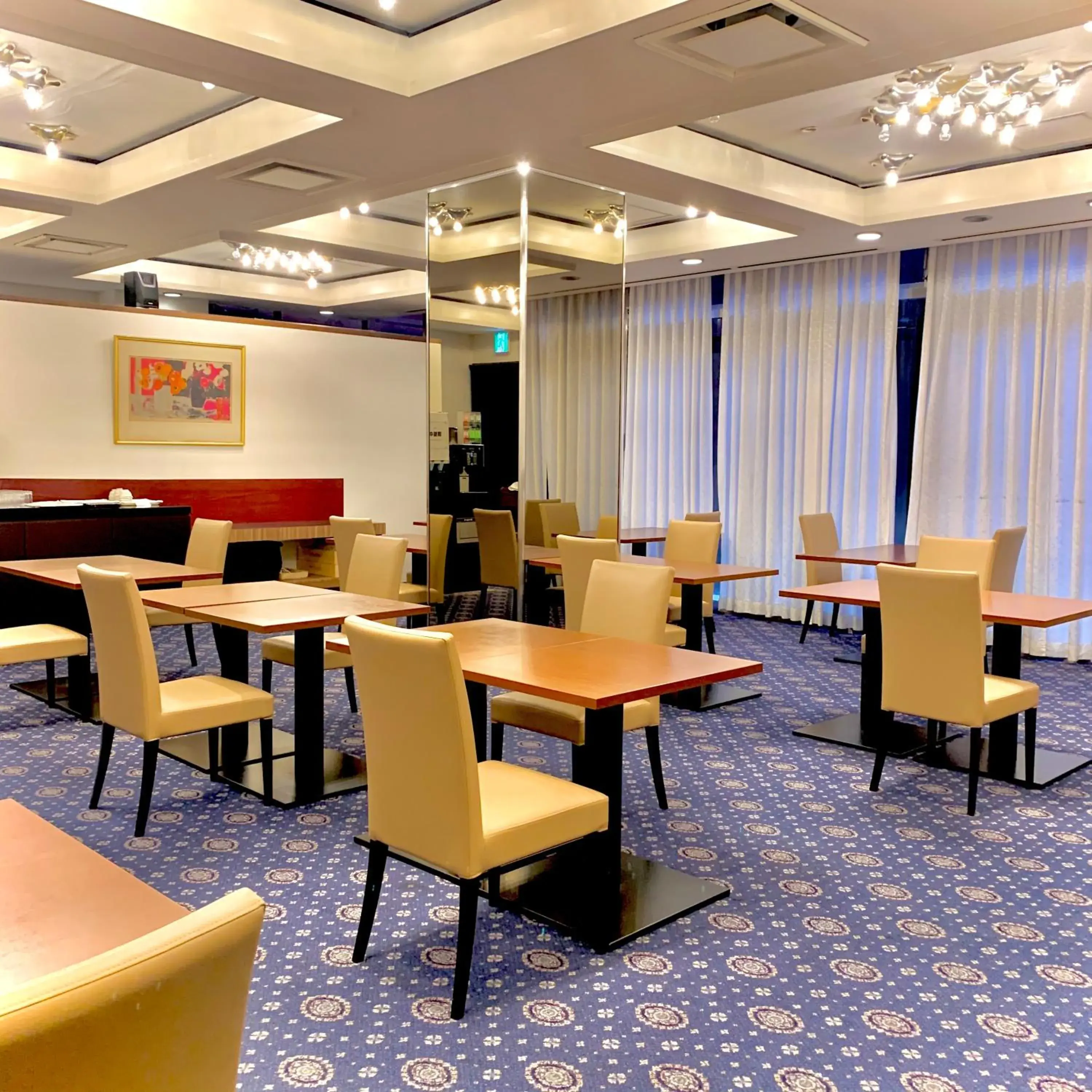 Restaurant/Places to Eat in Marroad Inn Akasaka