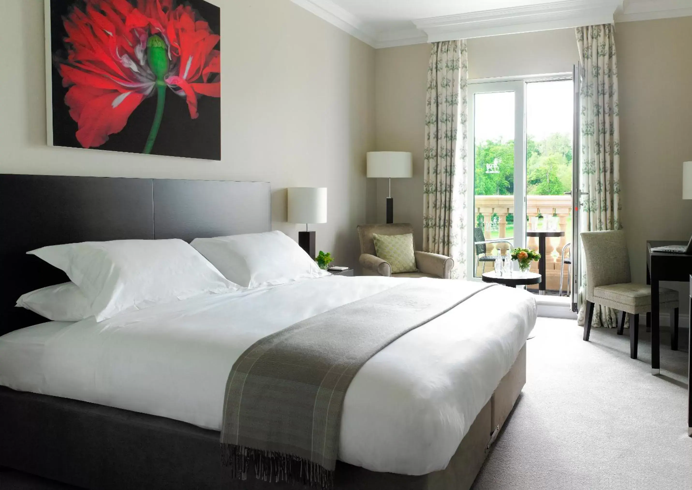 Bedroom, Bed in Bowood Hotel, Spa, and Golf Resort