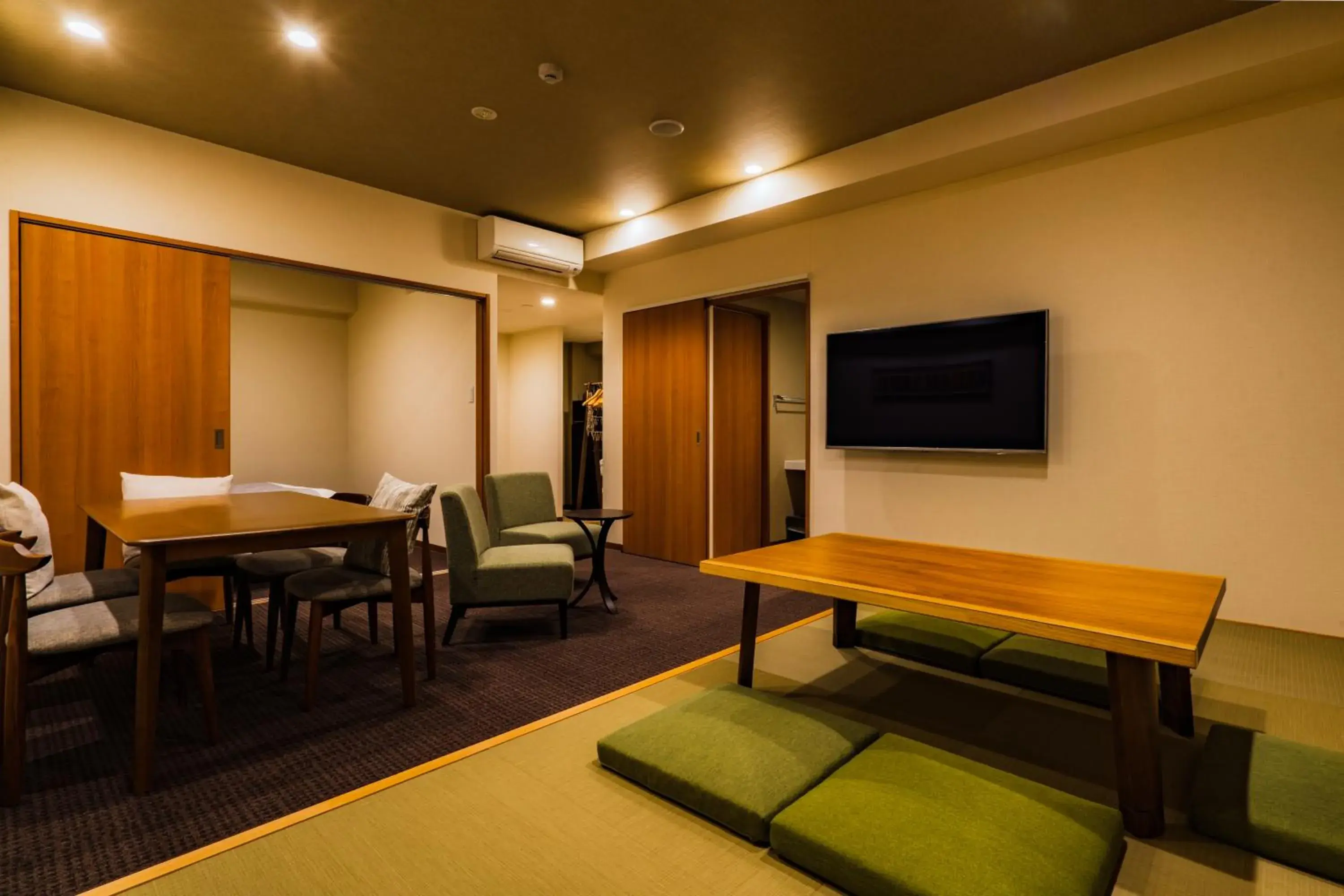 Photo of the whole room, TV/Entertainment Center in Randor Residential Hotel Kyoto Suites