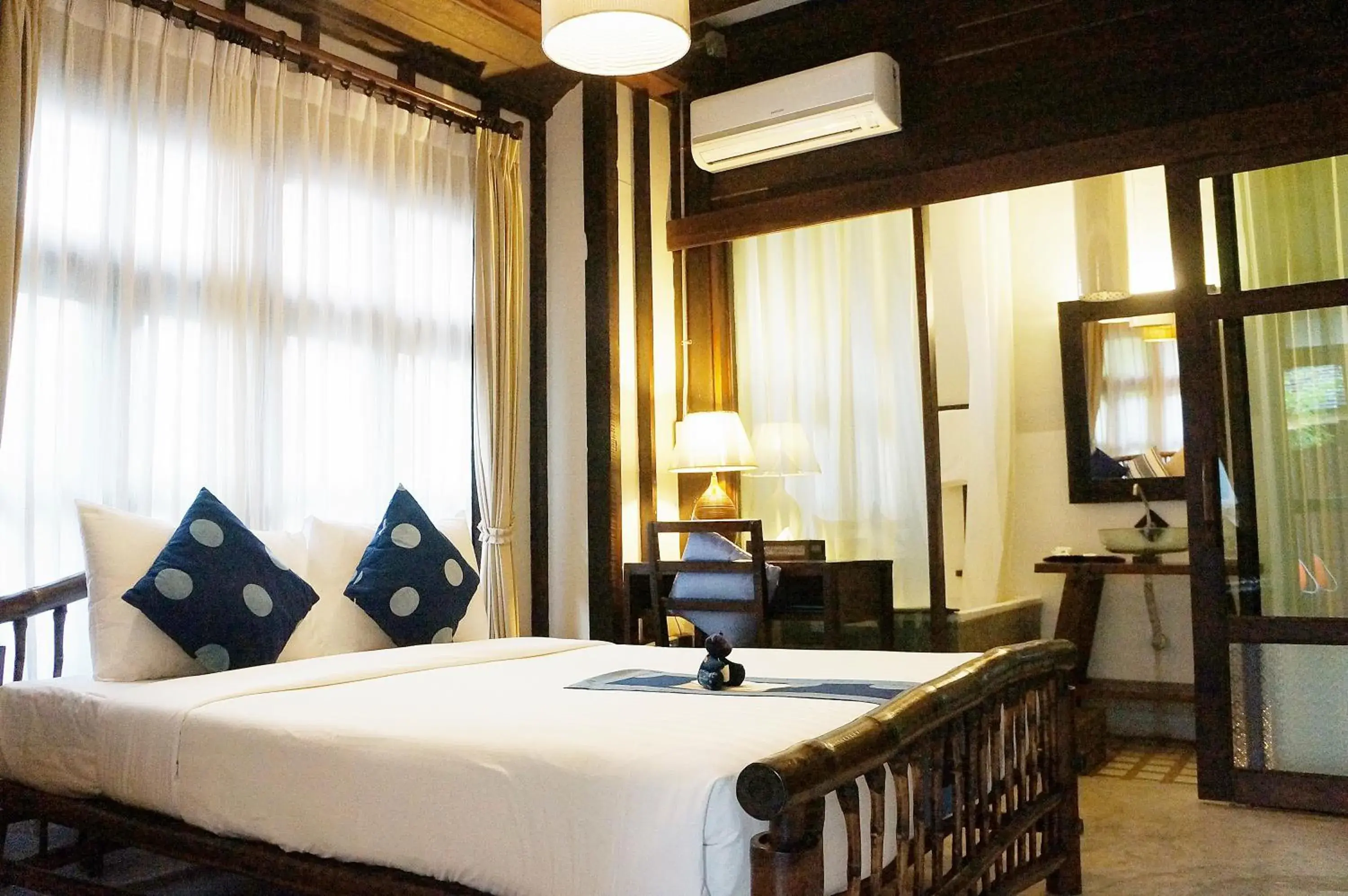 Bedroom, Bed in Banthai Village Hotel