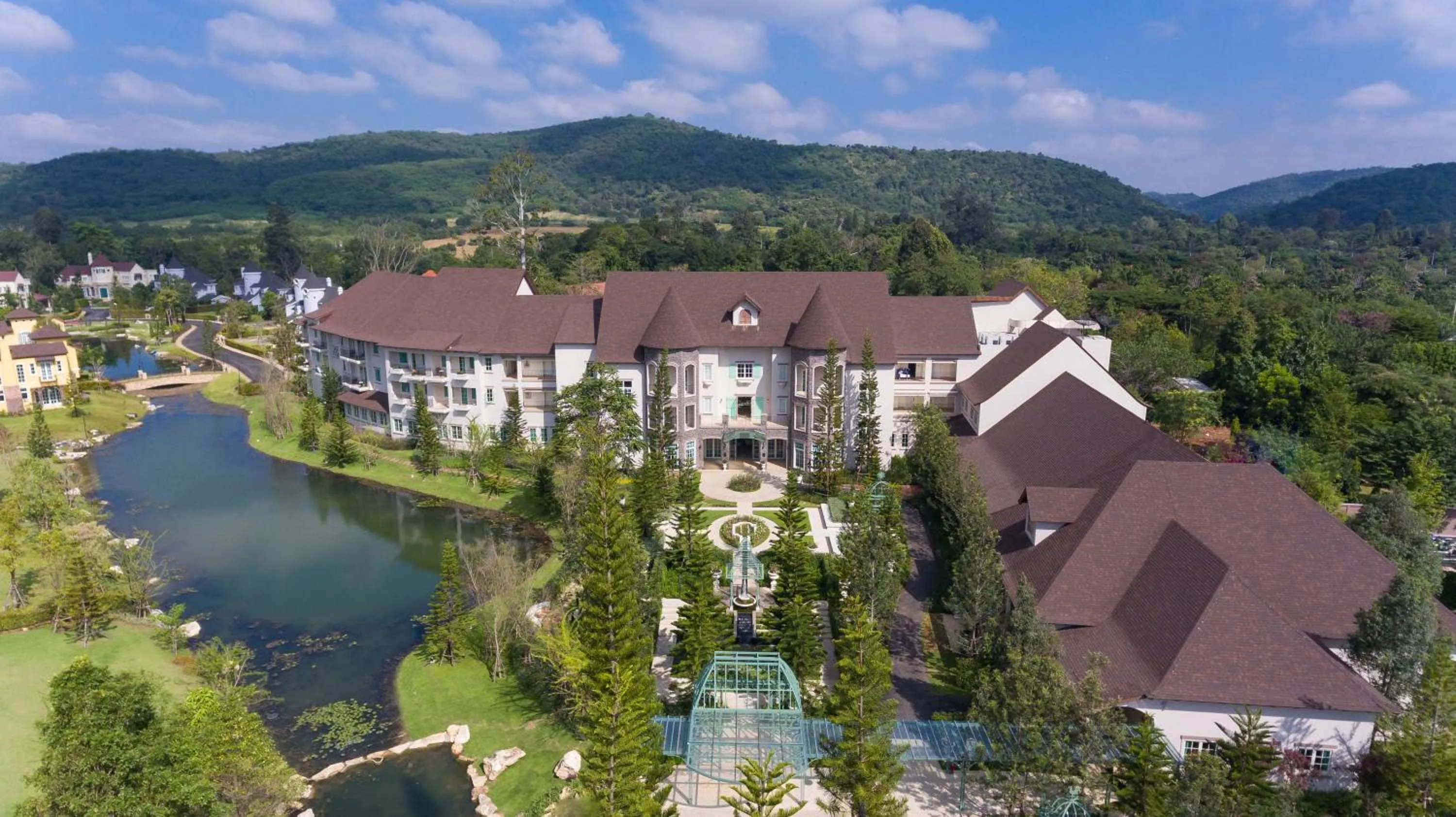 Bird's eye view in U Khao Yai