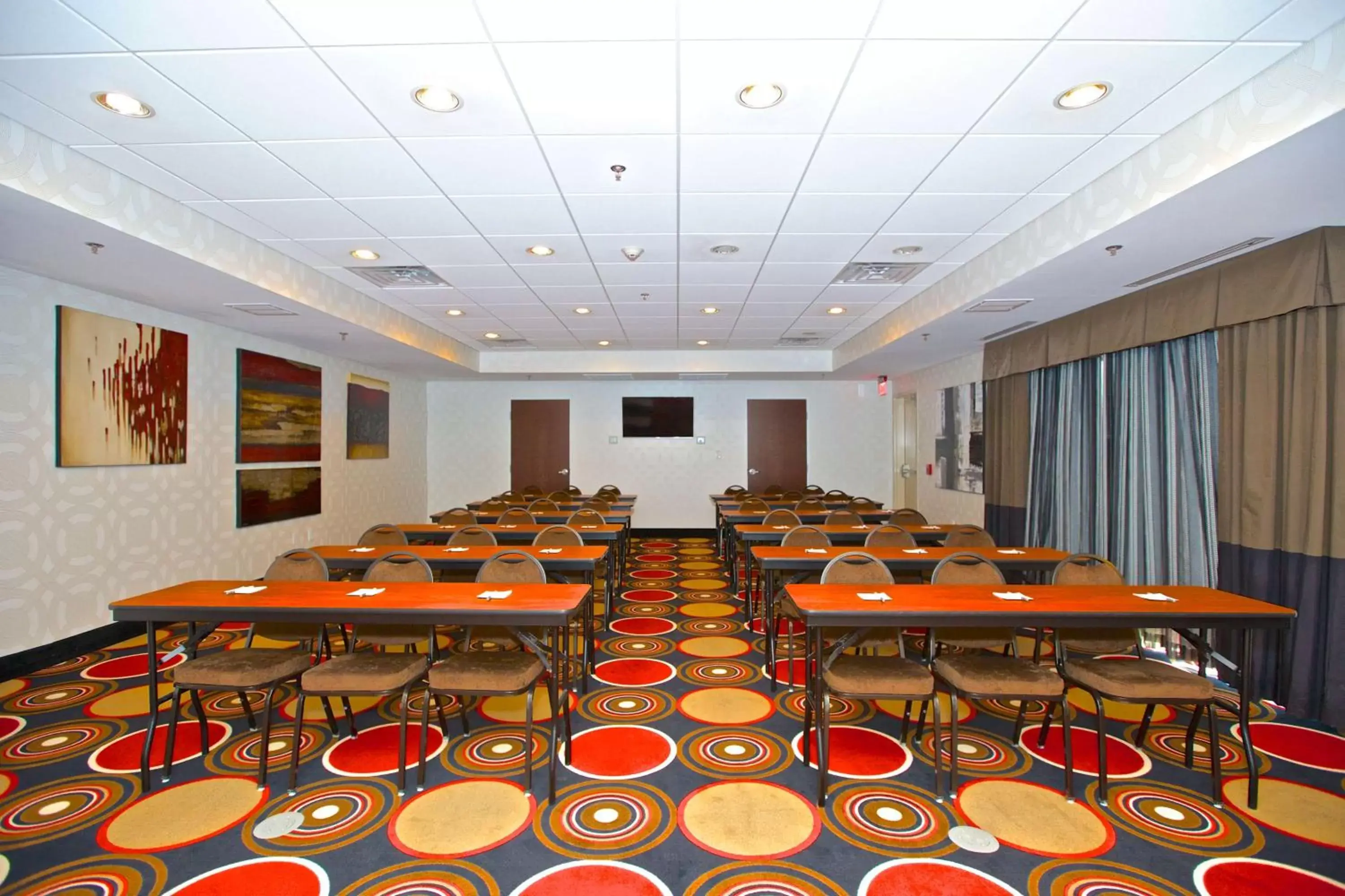 Meeting/conference room in Hampton Inn Atlanta McDonough