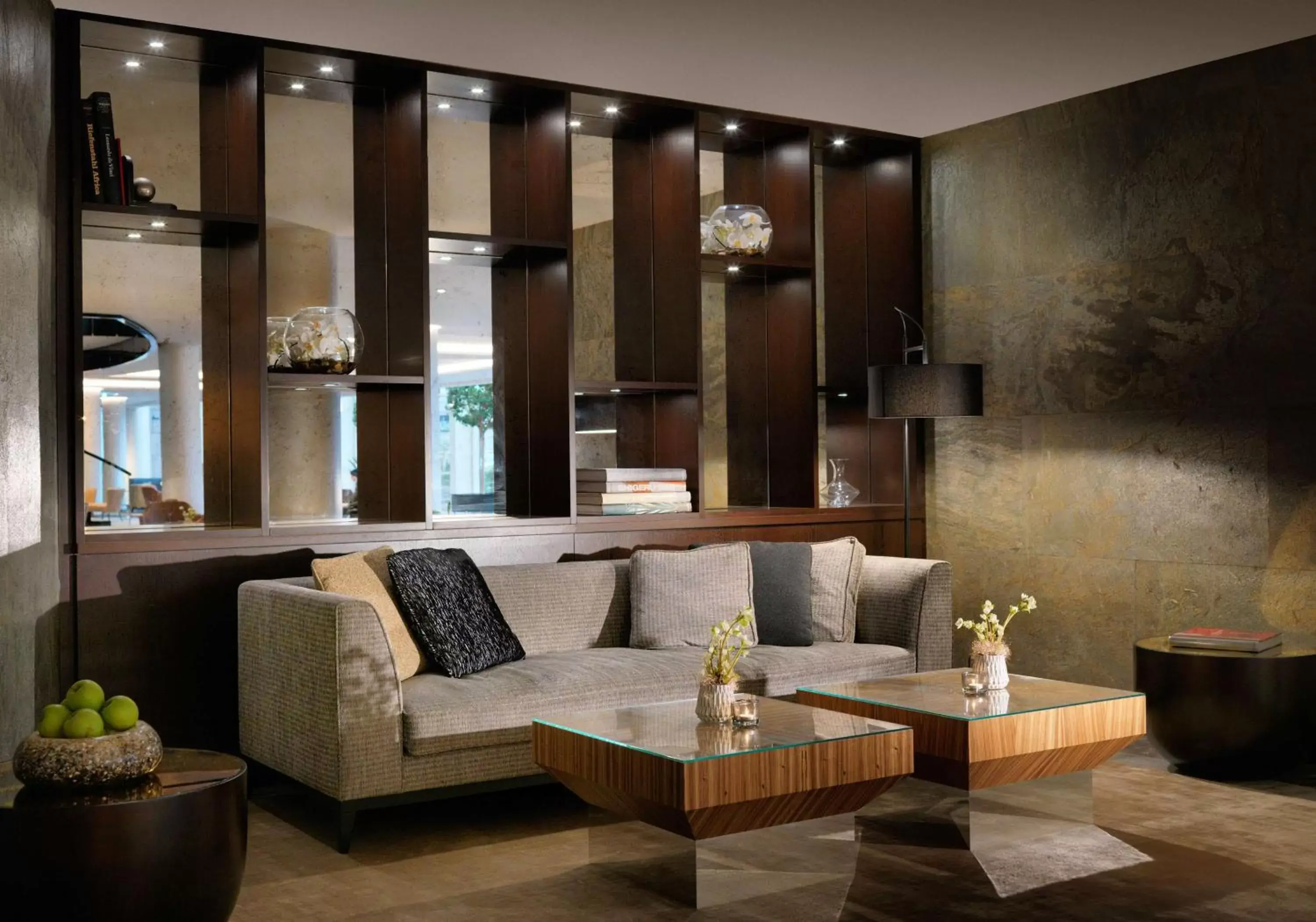 Lobby or reception in Hyatt Regency Köln Lobby or reception in Hyatt Regency Köln