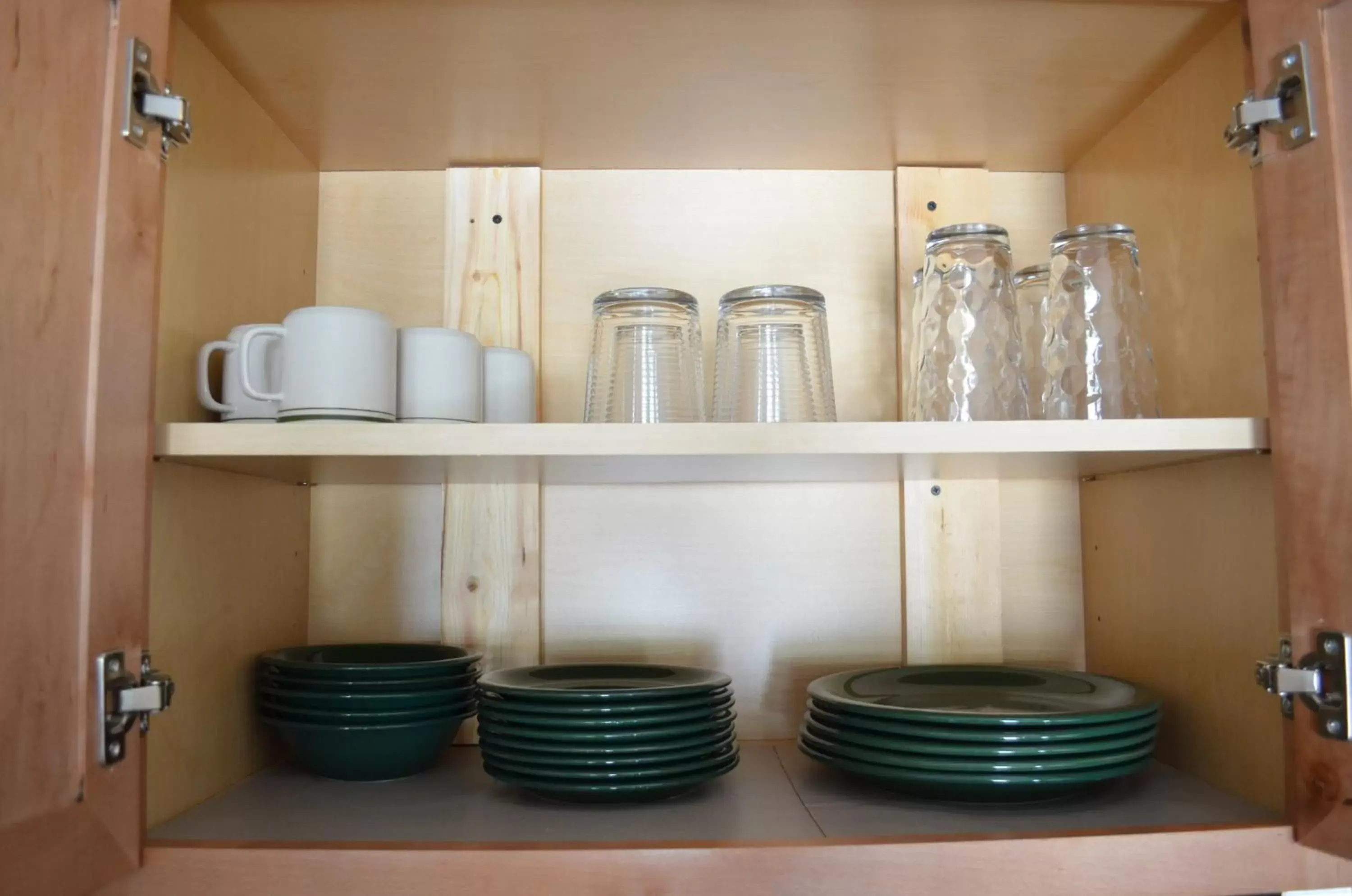 Kitchen or kitchenette in Hunter's Friend Resort Near Table Rock Lake