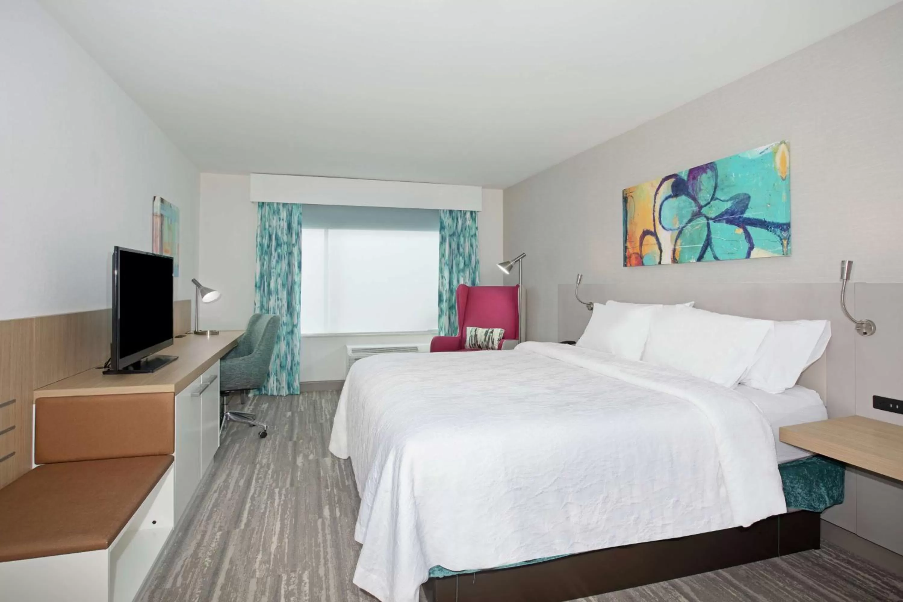 Bedroom, Bed in Hilton Garden Inn Omaha Aksarben Village