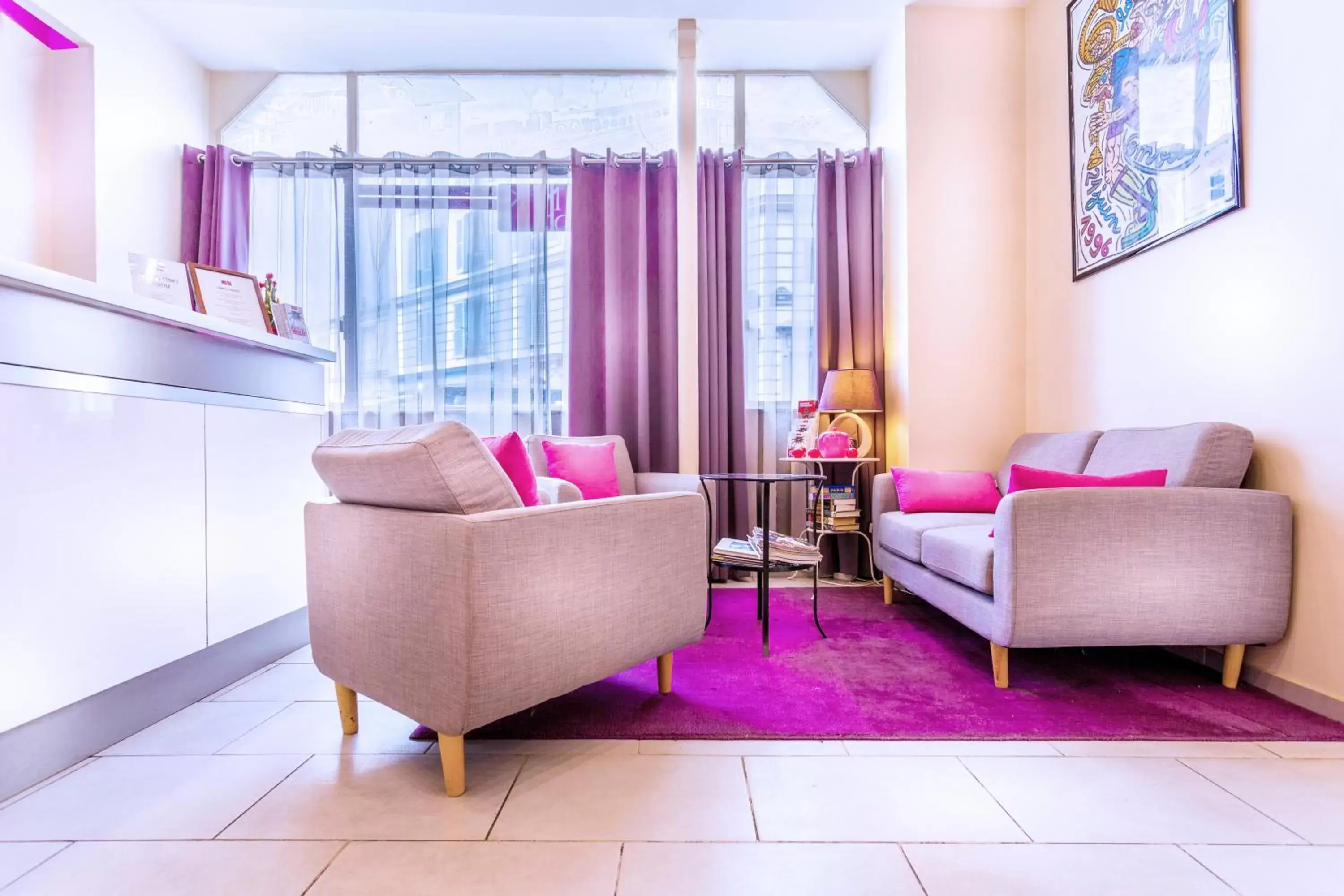 Lobby or reception, Seating Area in Pink Hotel