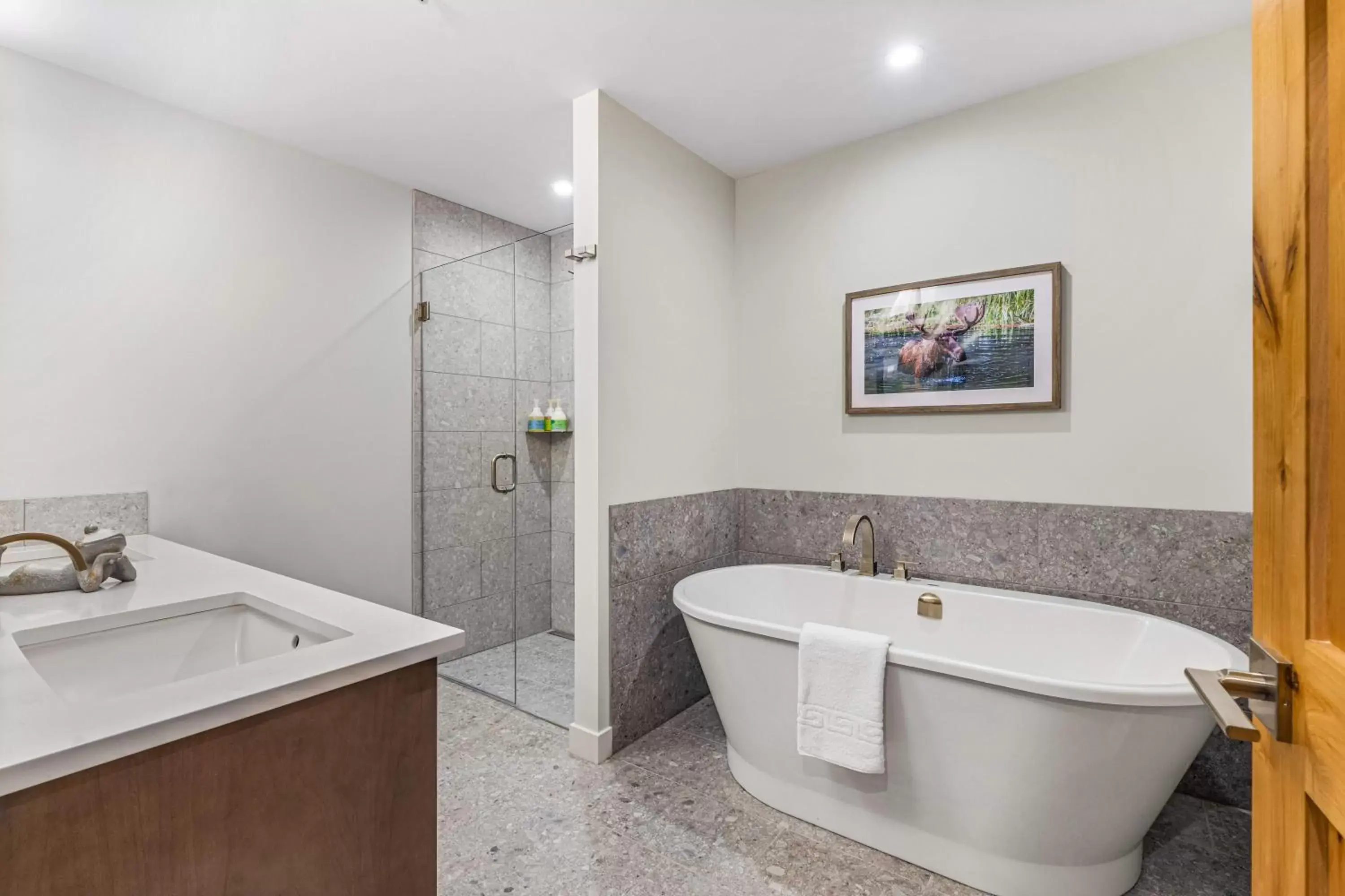 Bathroom in Tamarack Lodge by Spring Creek Vacations