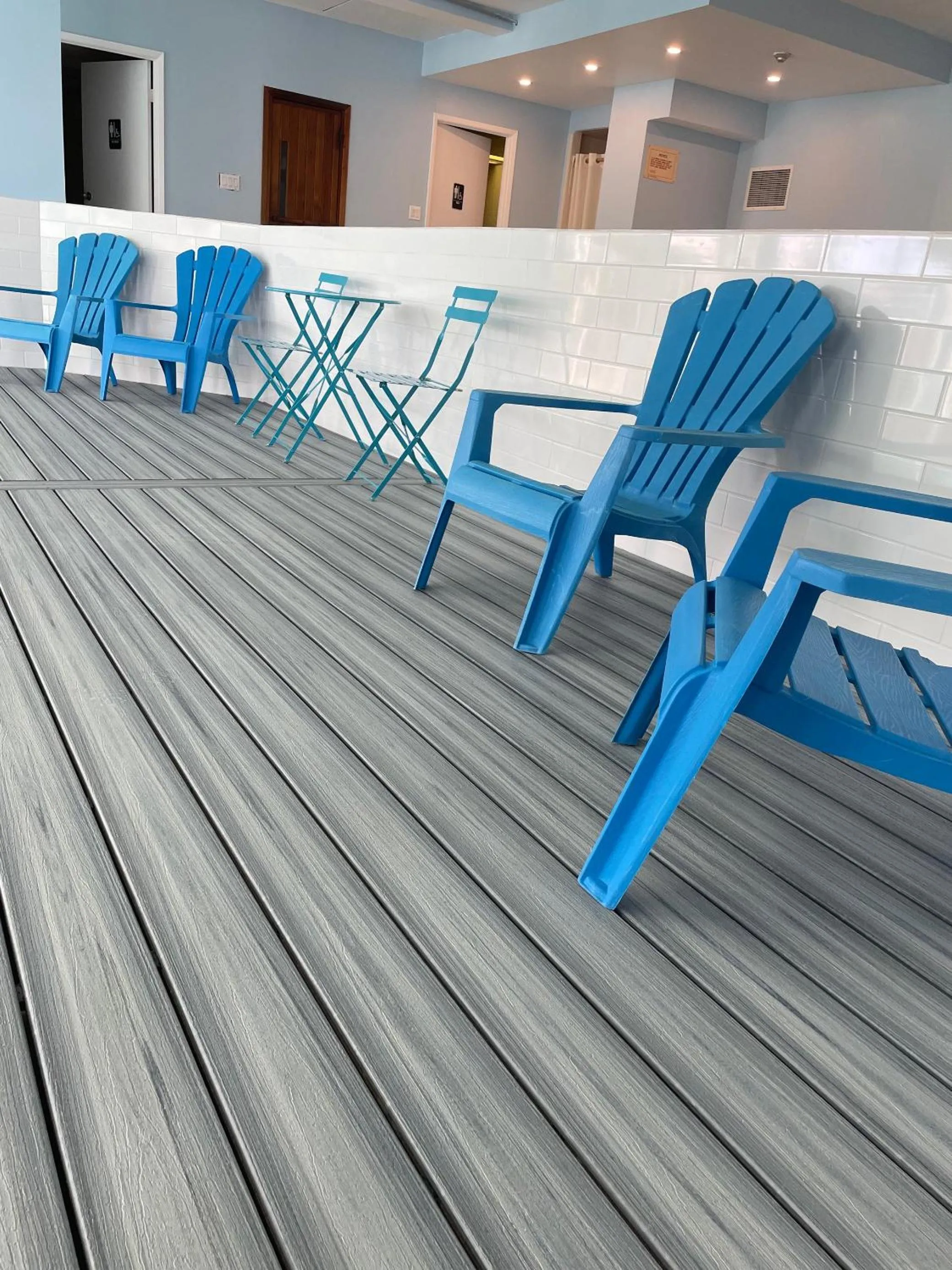 Swimming pool in Travelodge by Wyndham Niagara Falls Lundys Lane