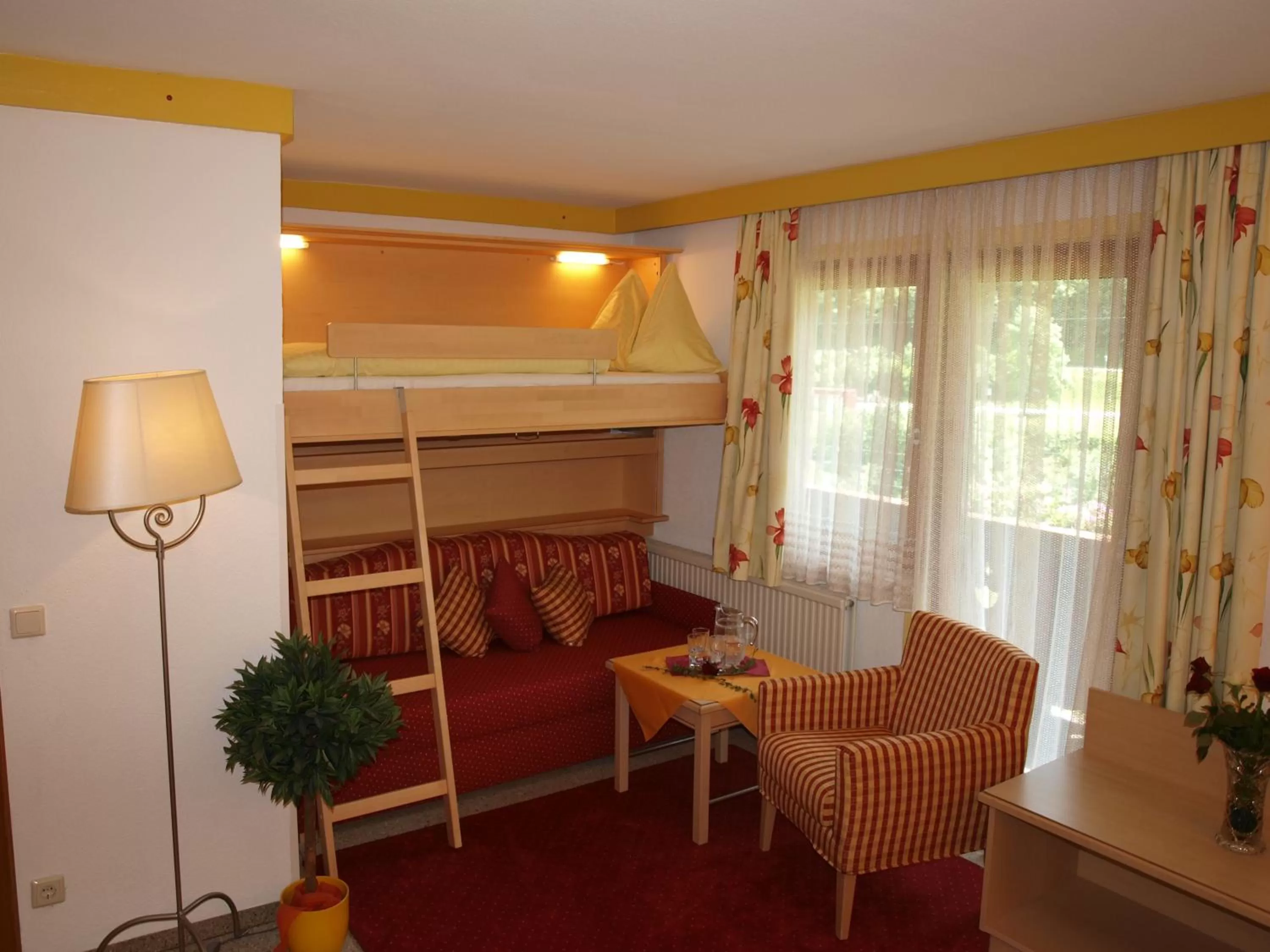 Bed in Hotel-Restaurant Burgblick