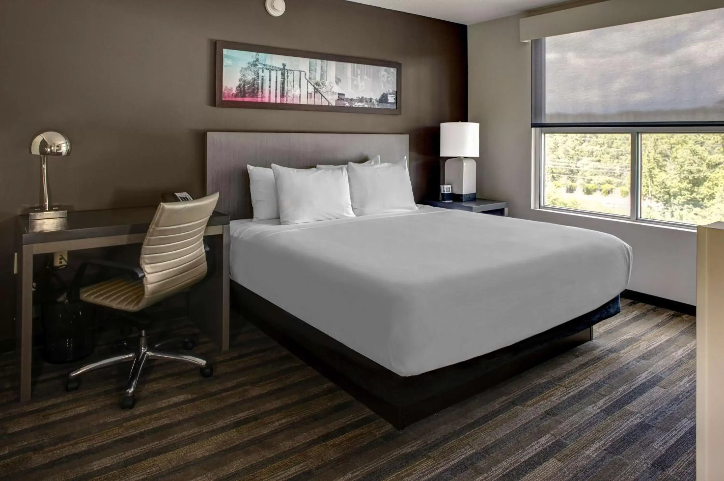 Photo of the whole room, Bed in Hyatt House Atlanta Cobb Galleria