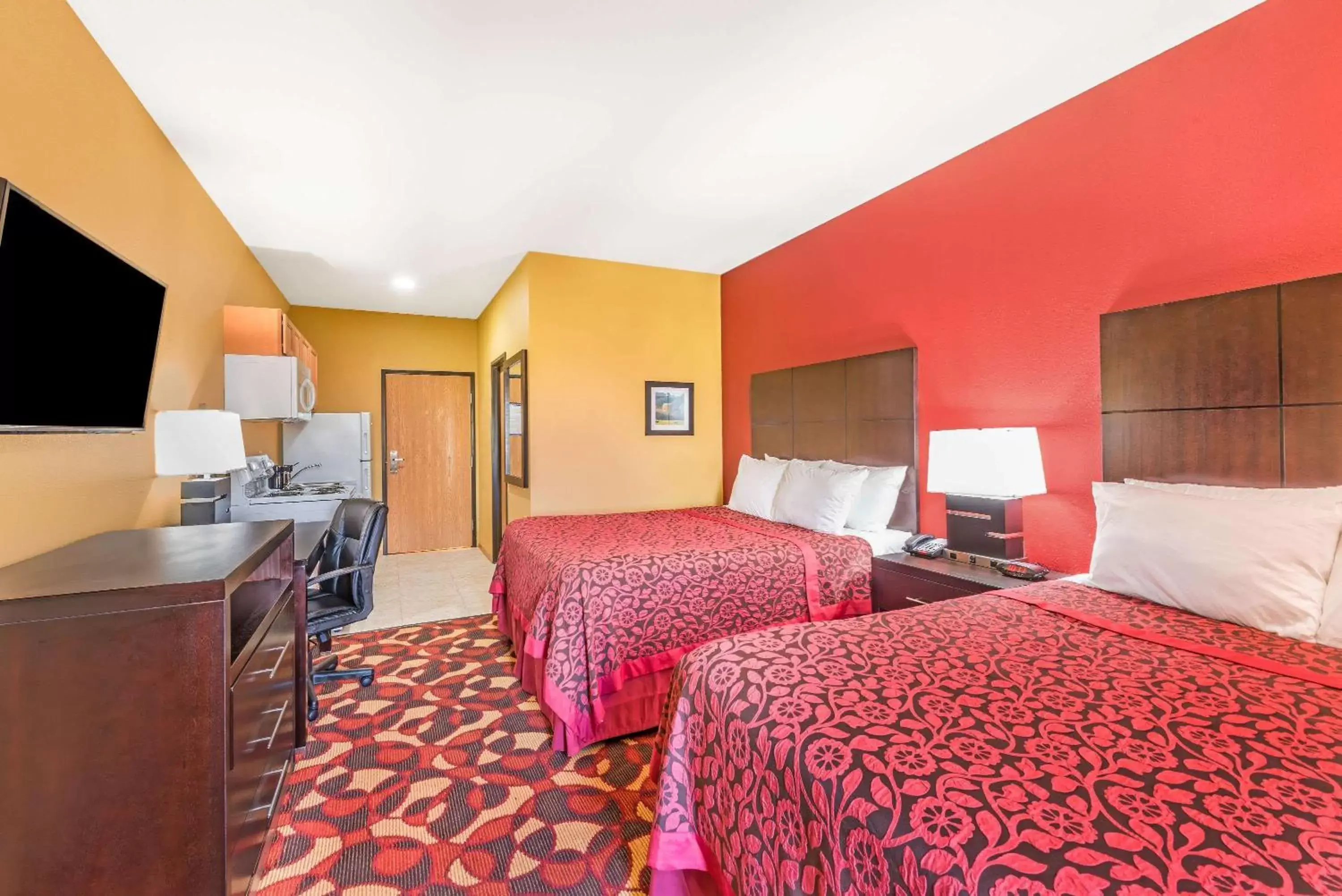 Photo of the whole room in Days Inn & Suites by Wyndham El Dorado
