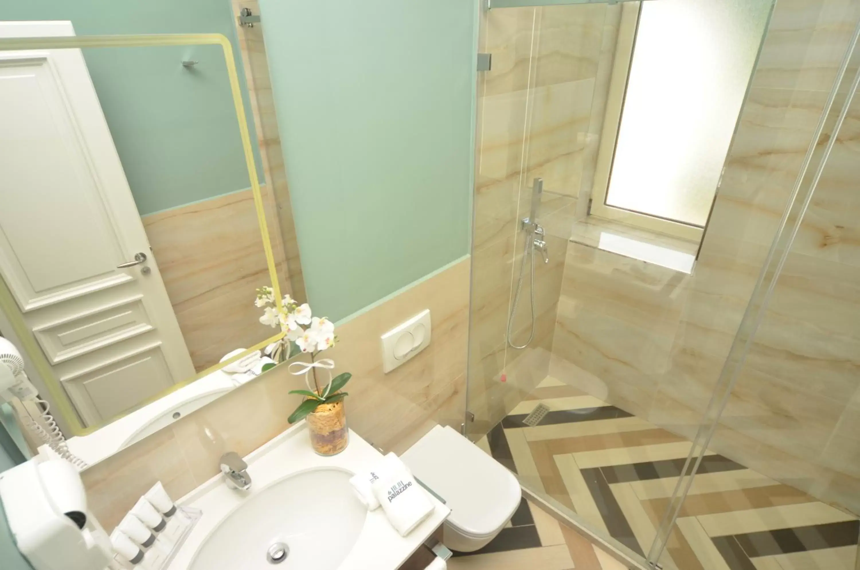 Bathroom in Le Palazzine Hotel