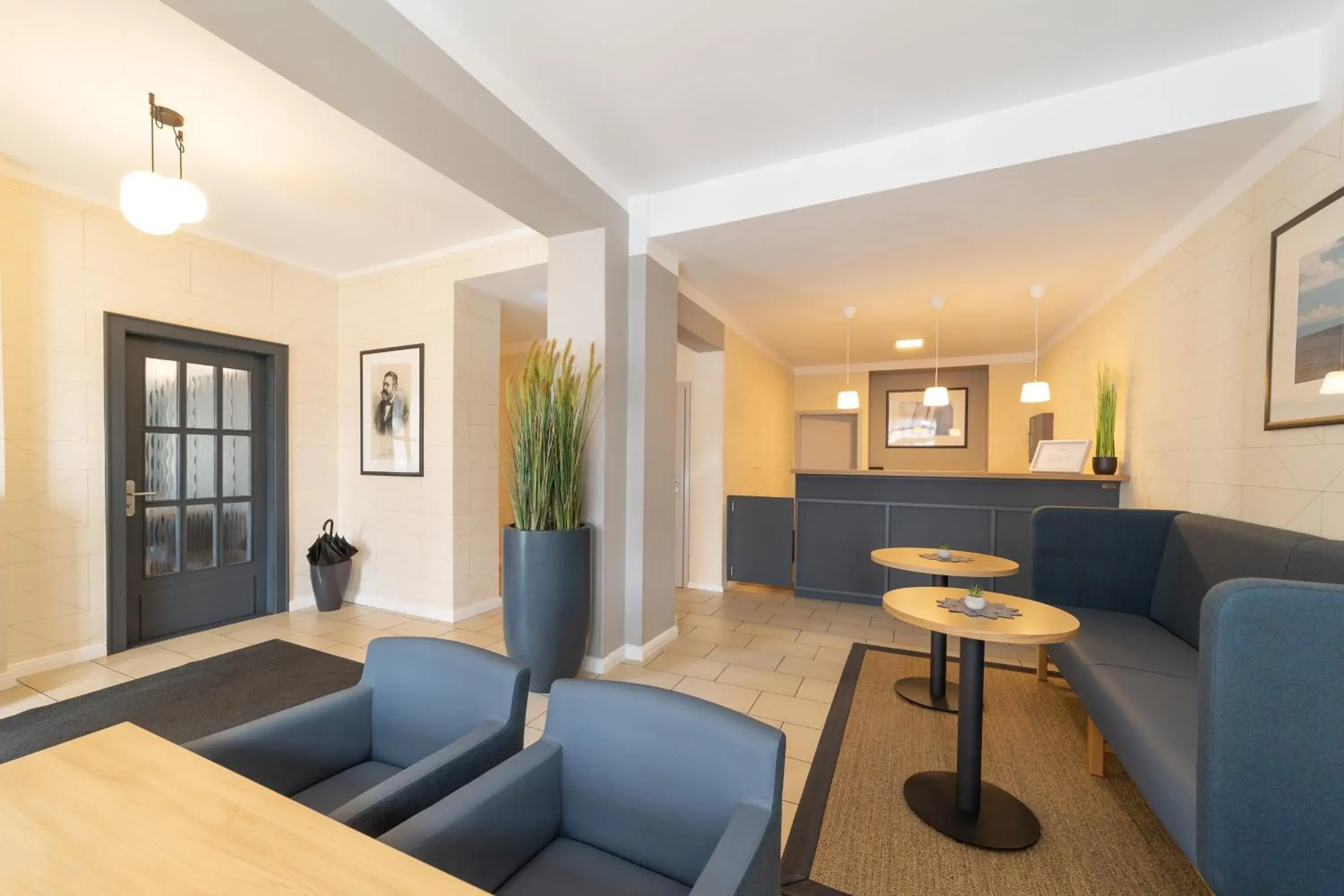 Lobby or reception in Comfort Hotel tom Kyle Lobby or reception in Comfort Hotel tom Kyle