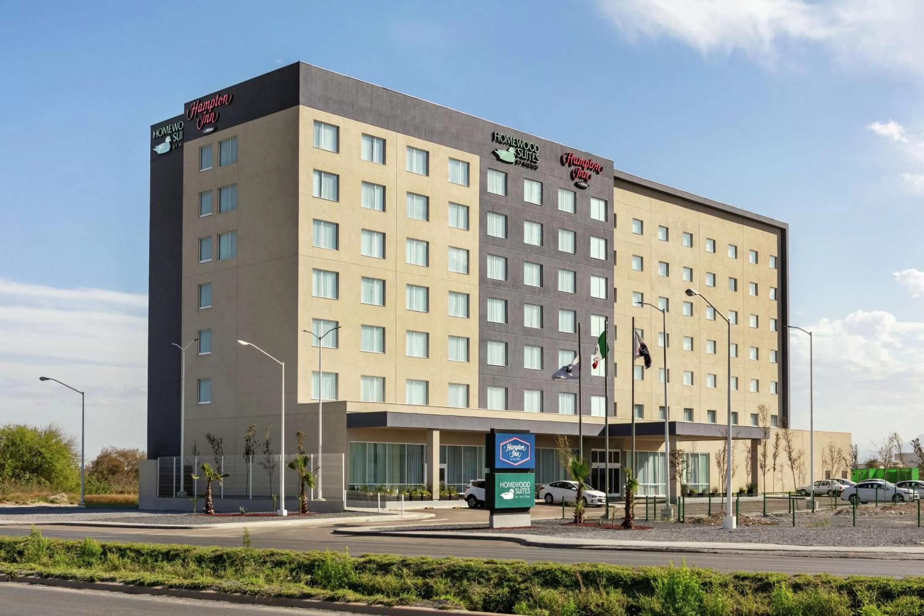 Property building in Hampton Inn By Hilton Monterrey Apodaca