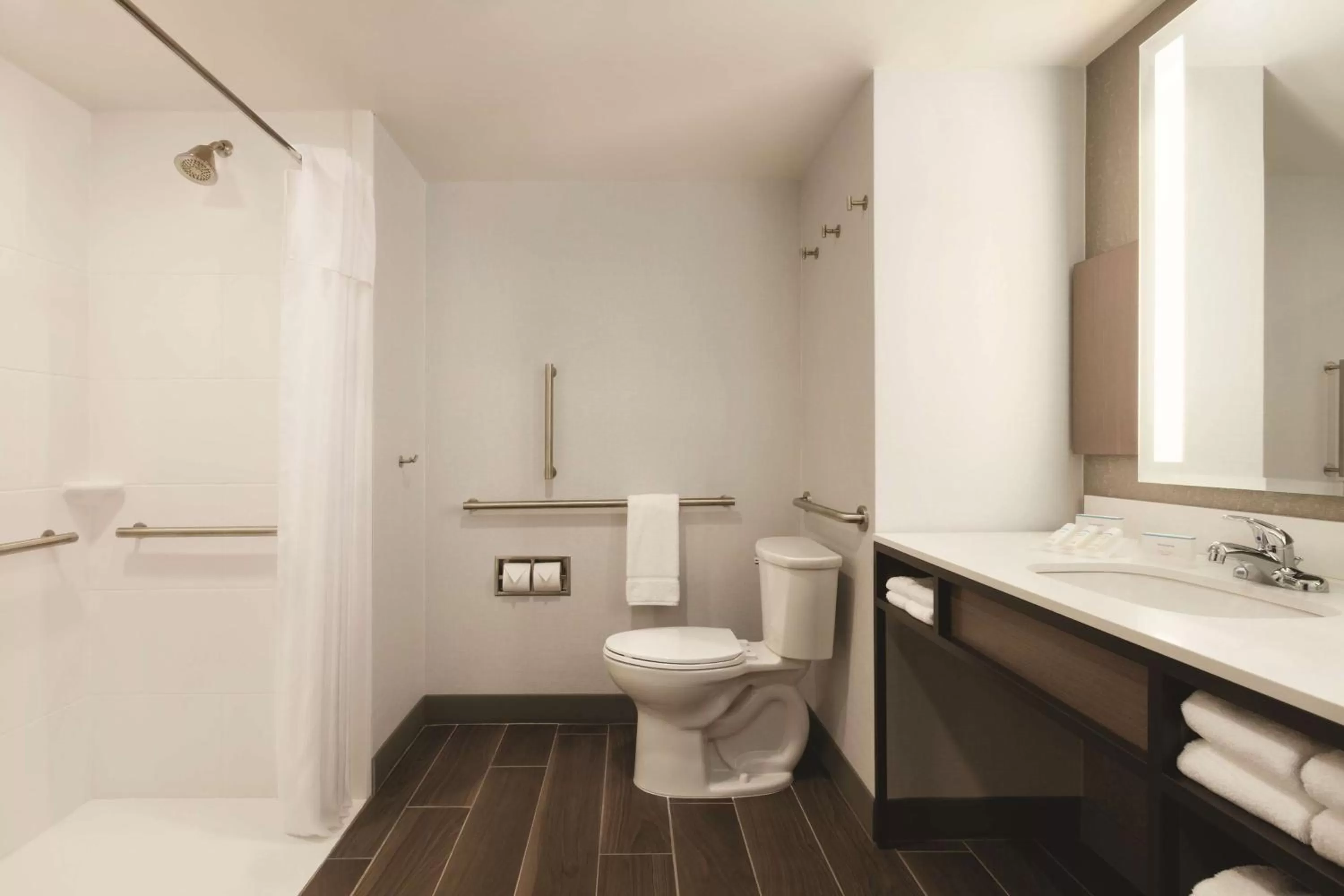 Bathroom in Hilton Garden Inn Phoenix-Tempe University Research Park, Az