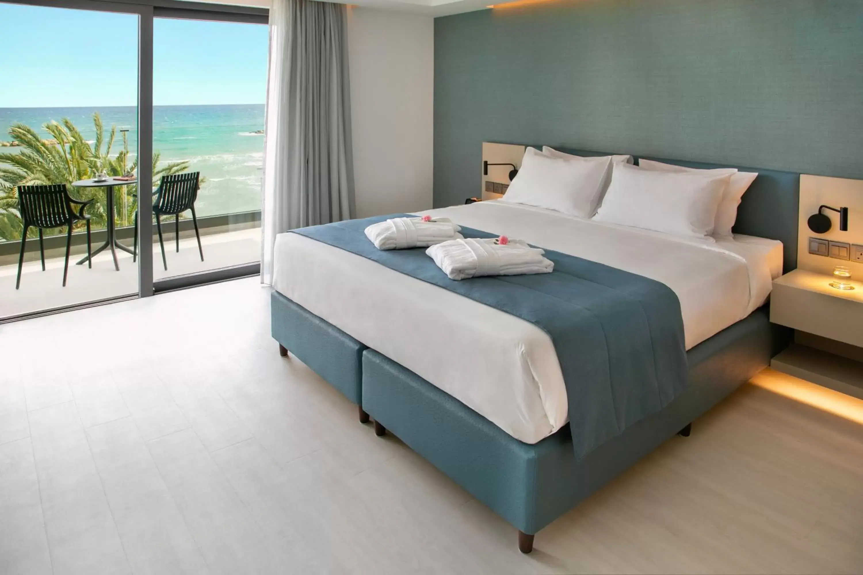 Photo of the whole room, Bed in Mercure Larnaca Beach Resort