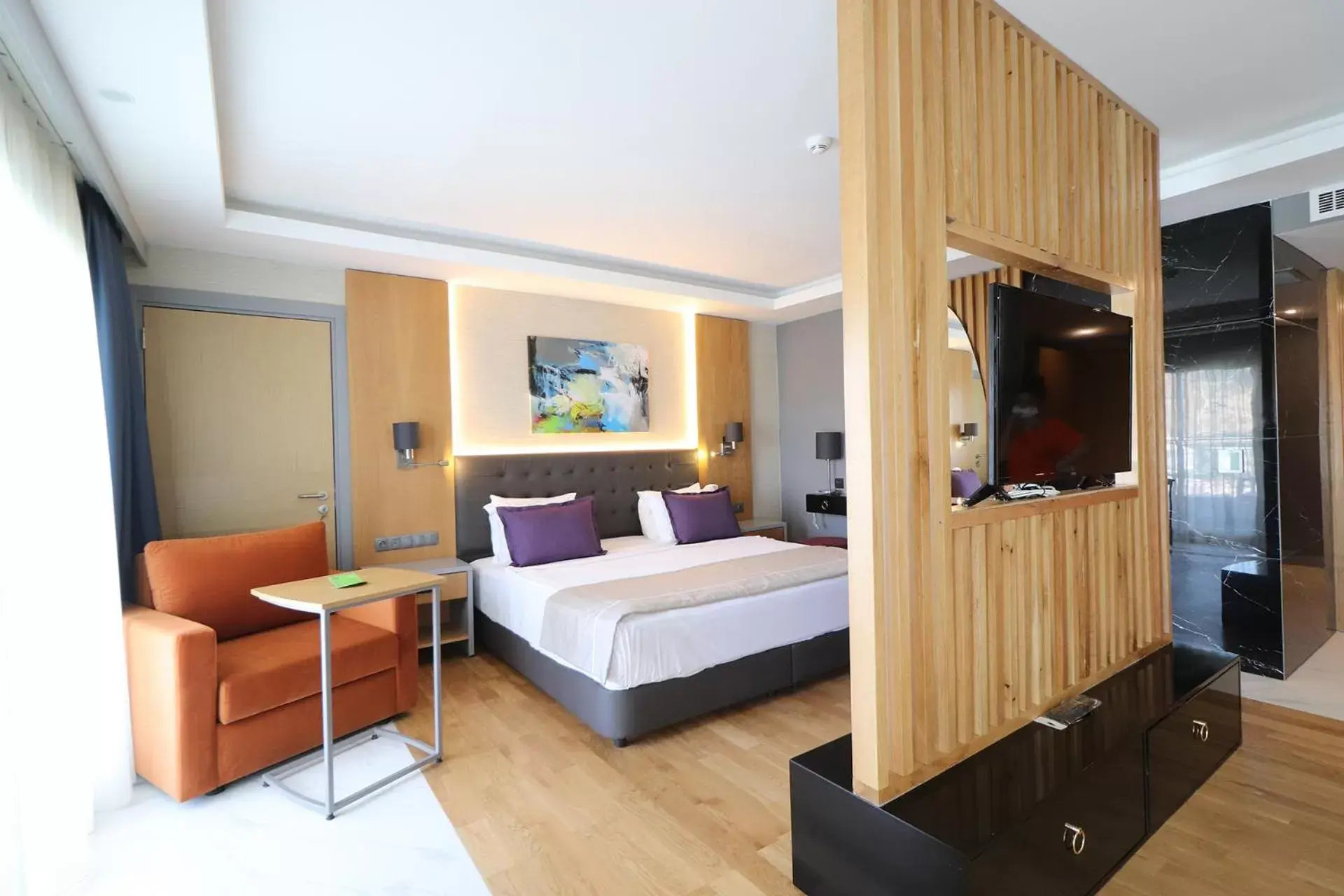 Photo of the whole room, Bed in La Quinta by Wyndham Bodrum Photo of the whole room, Bed in La Quinta by Wyndham Bodrum