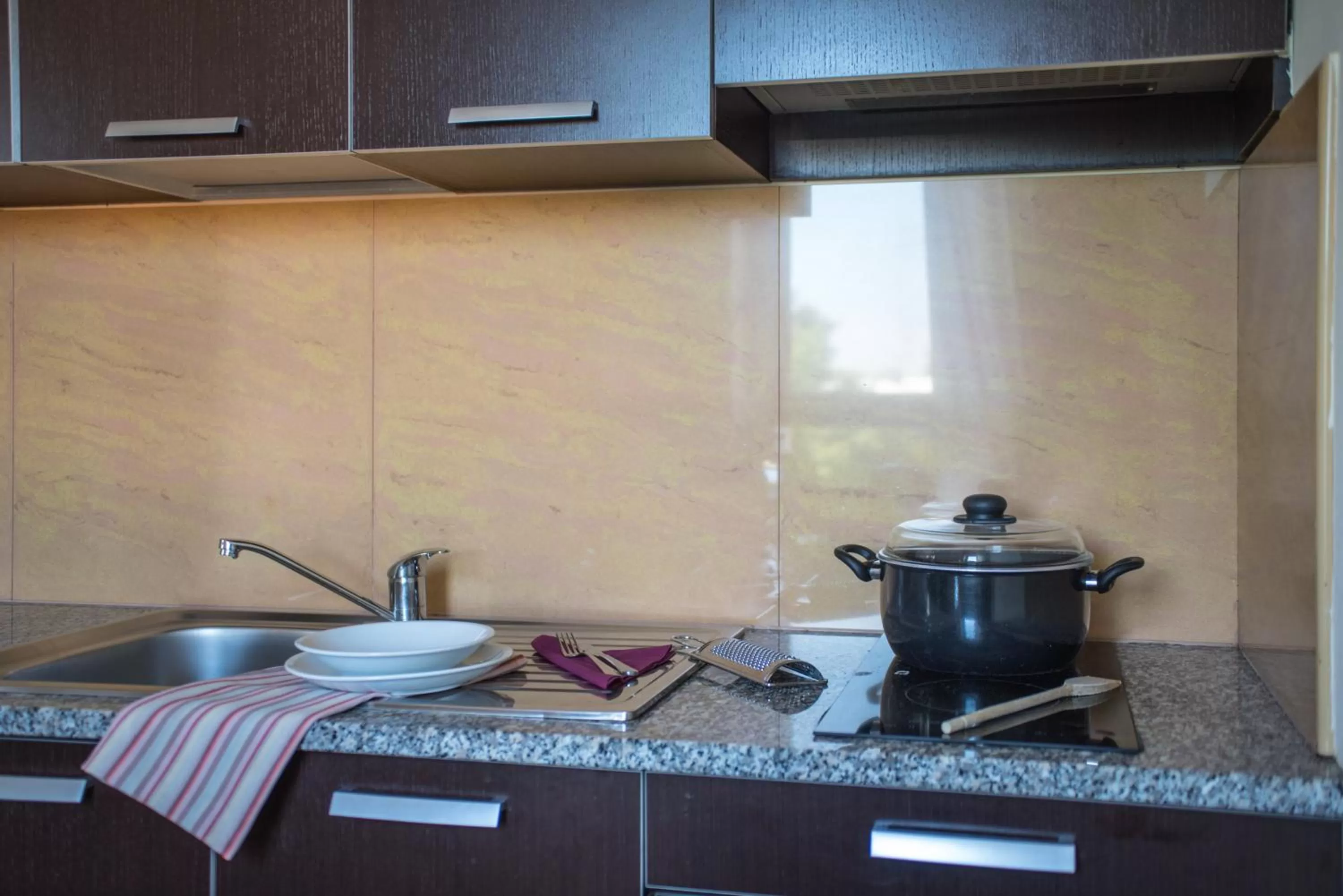 Kitchen or kitchenette, Kitchen/Kitchenette in Corvetto Residence Porto Di Mare