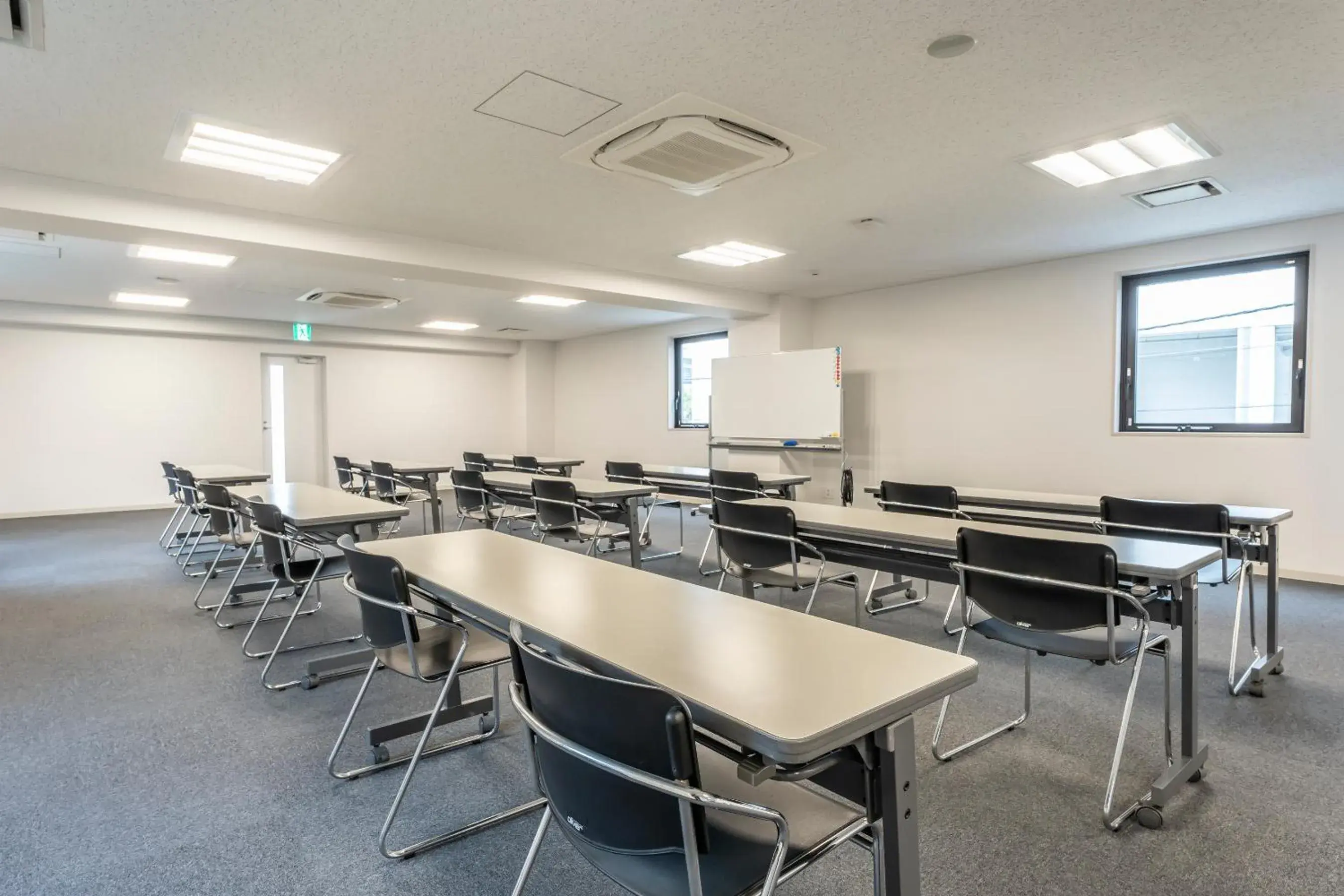 Meeting/conference room in CVS Bay Hotel