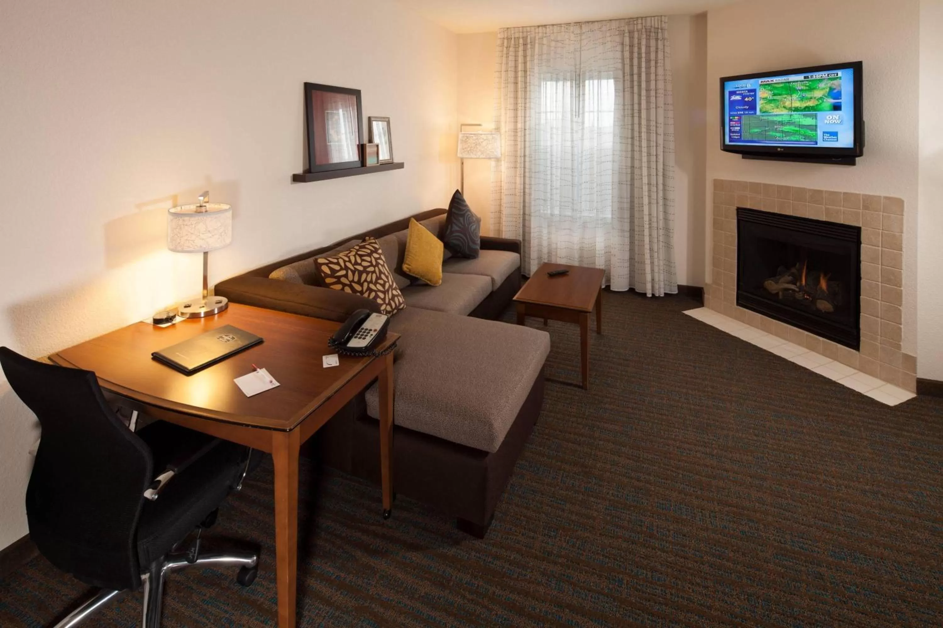 Deluxe One-Bedroom King Suite with Sofa Bed in Residence Inn by Marriott Wichita East At Plazzio