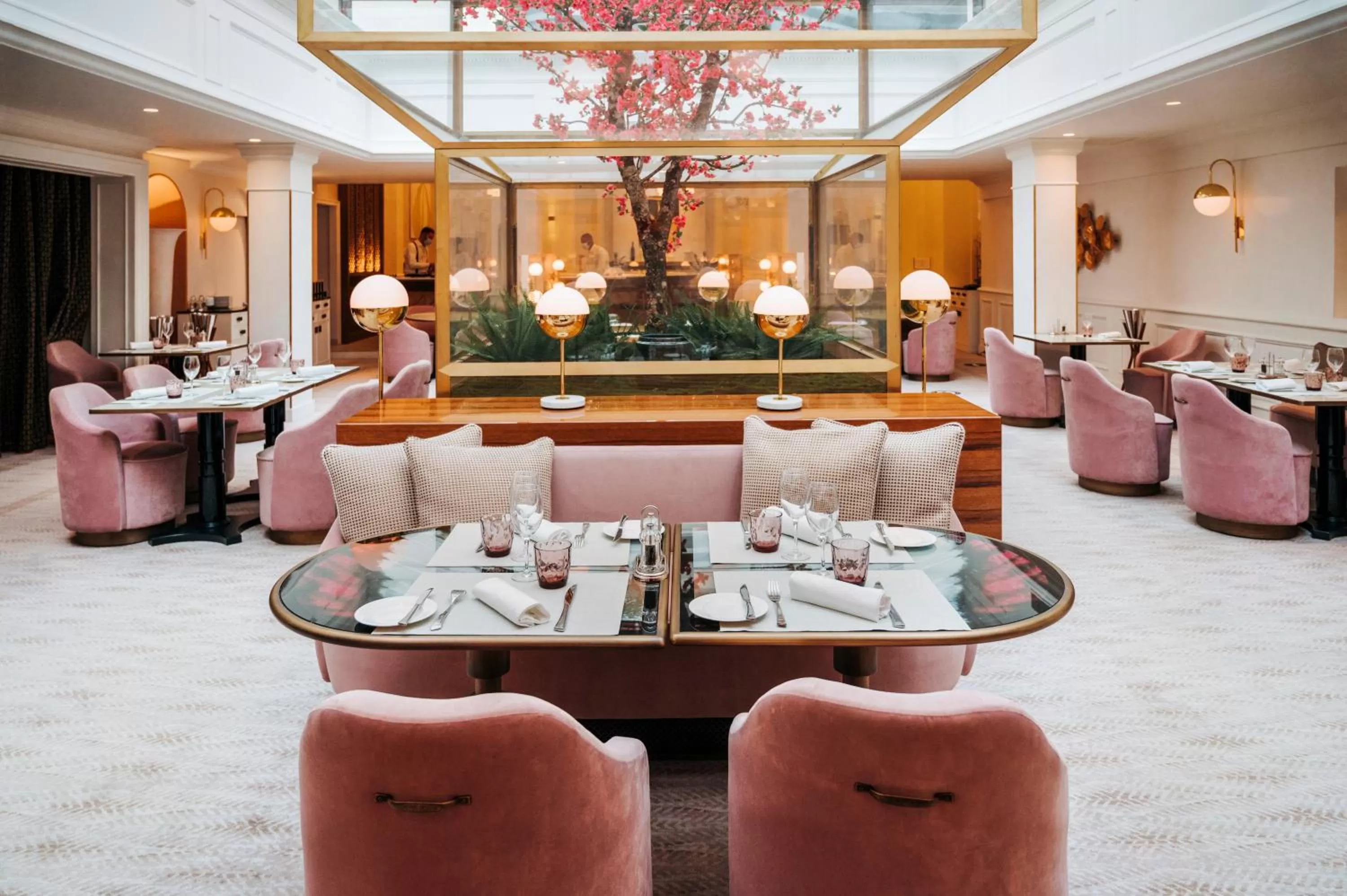 Restaurant/places to eat in Sofitel Le Scribe Paris Opera