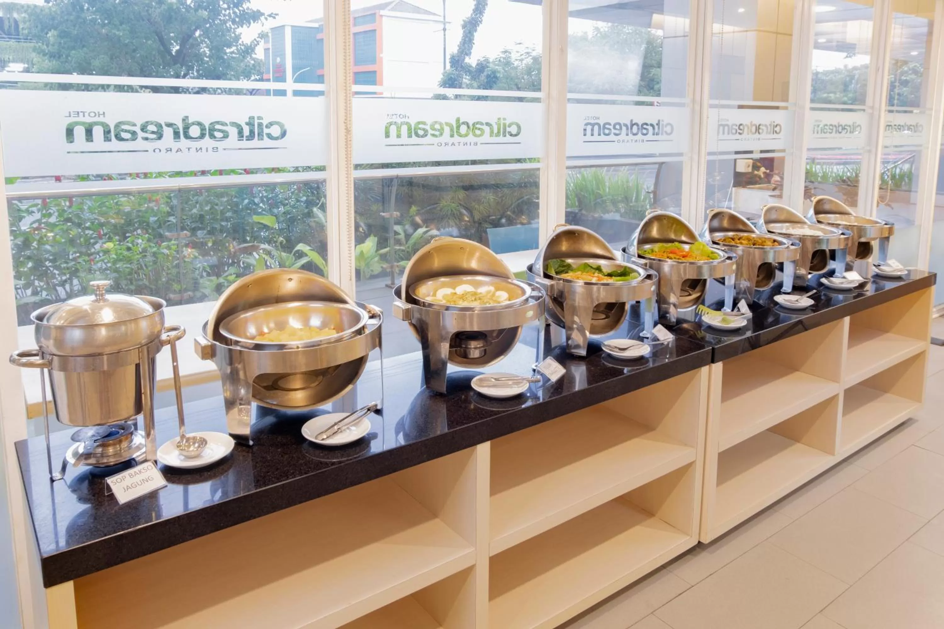 Buffet breakfast in Hotel Citradream Bintaro