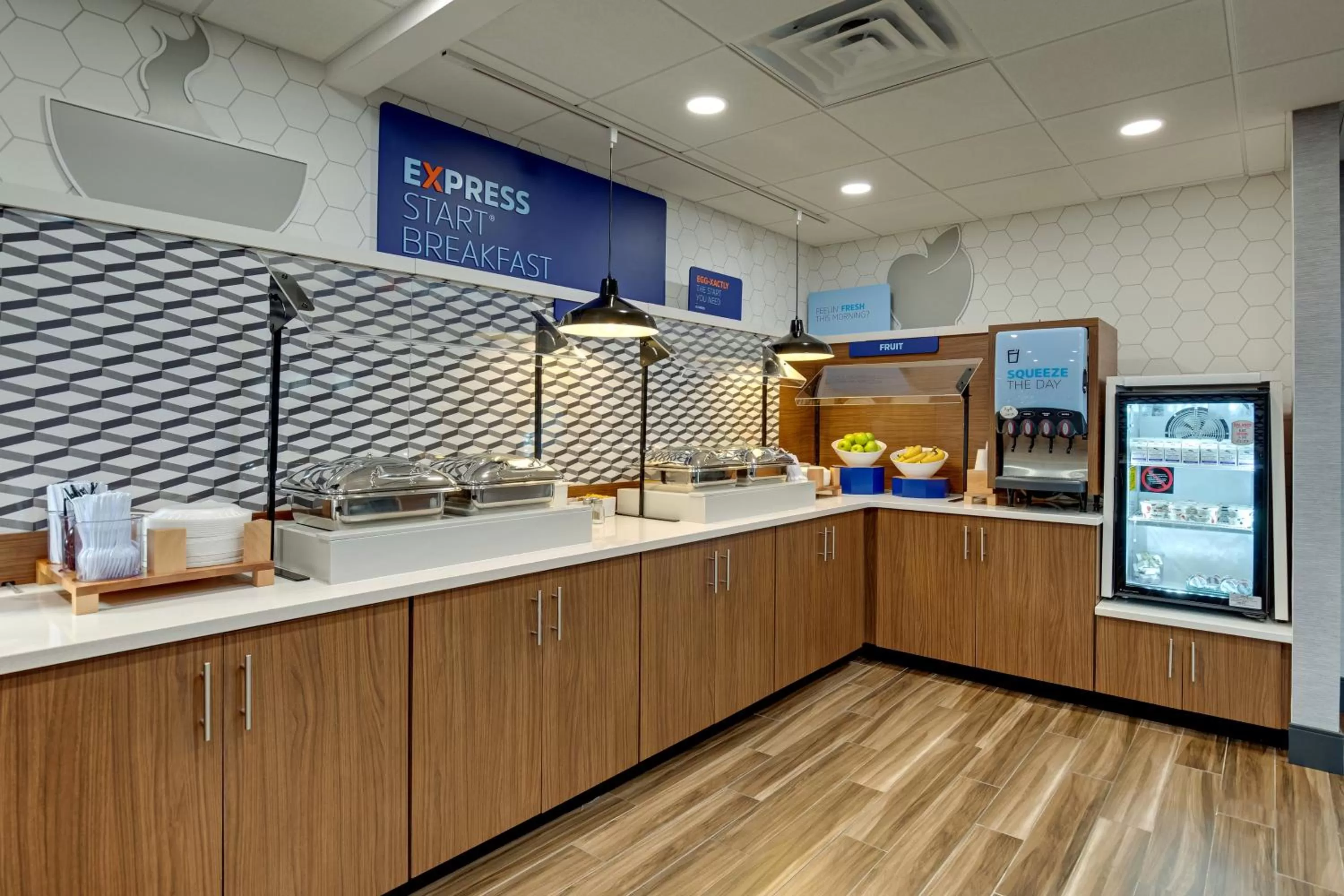 Breakfast in Holiday Inn Express Nashville-Opryland by IHG