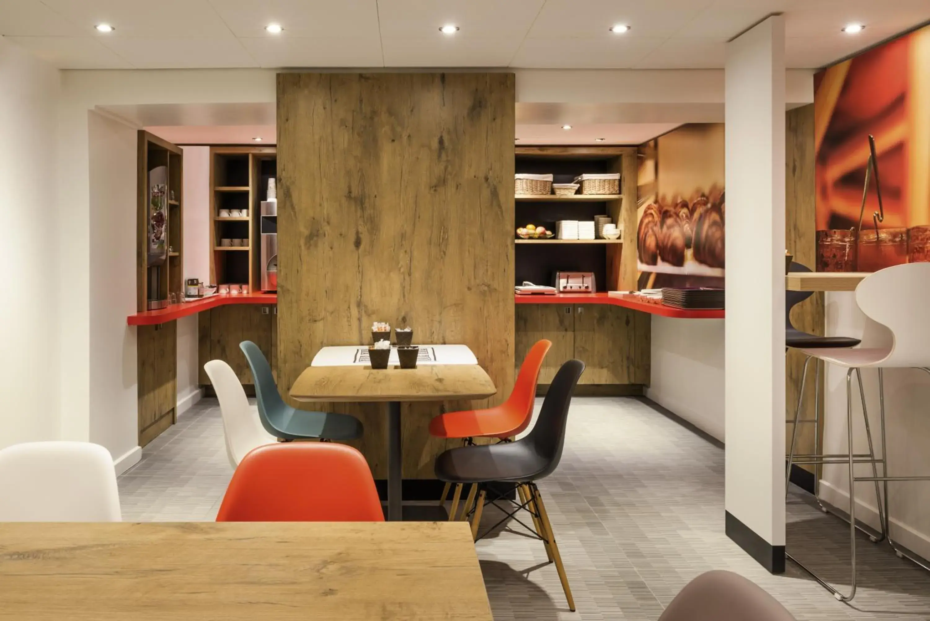 Restaurant/places to eat, Dining Area in Hotel ibis Paris Pere Lachaise