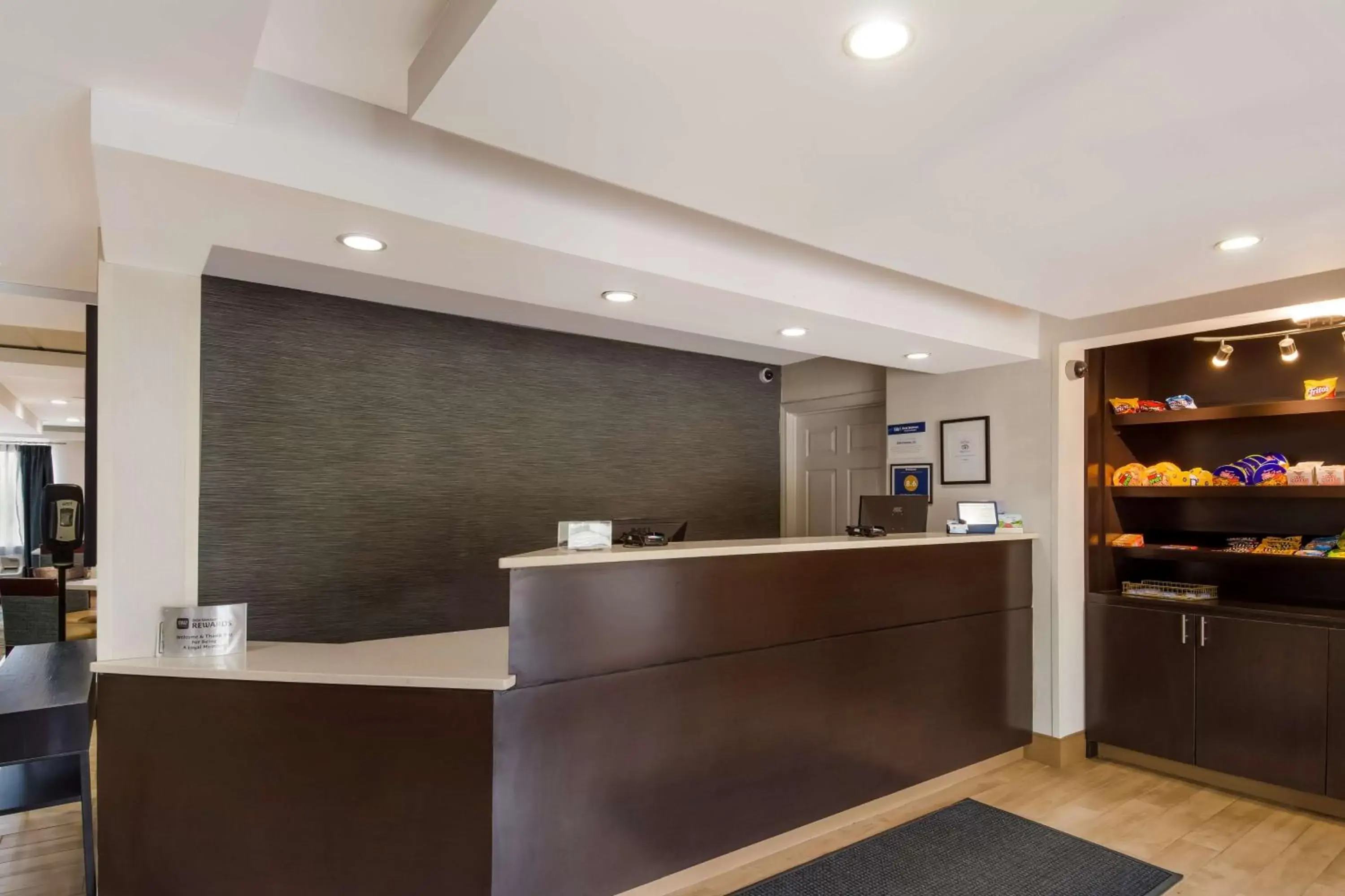 Lobby or reception, Lobby/Reception in Best Western Milford Inn