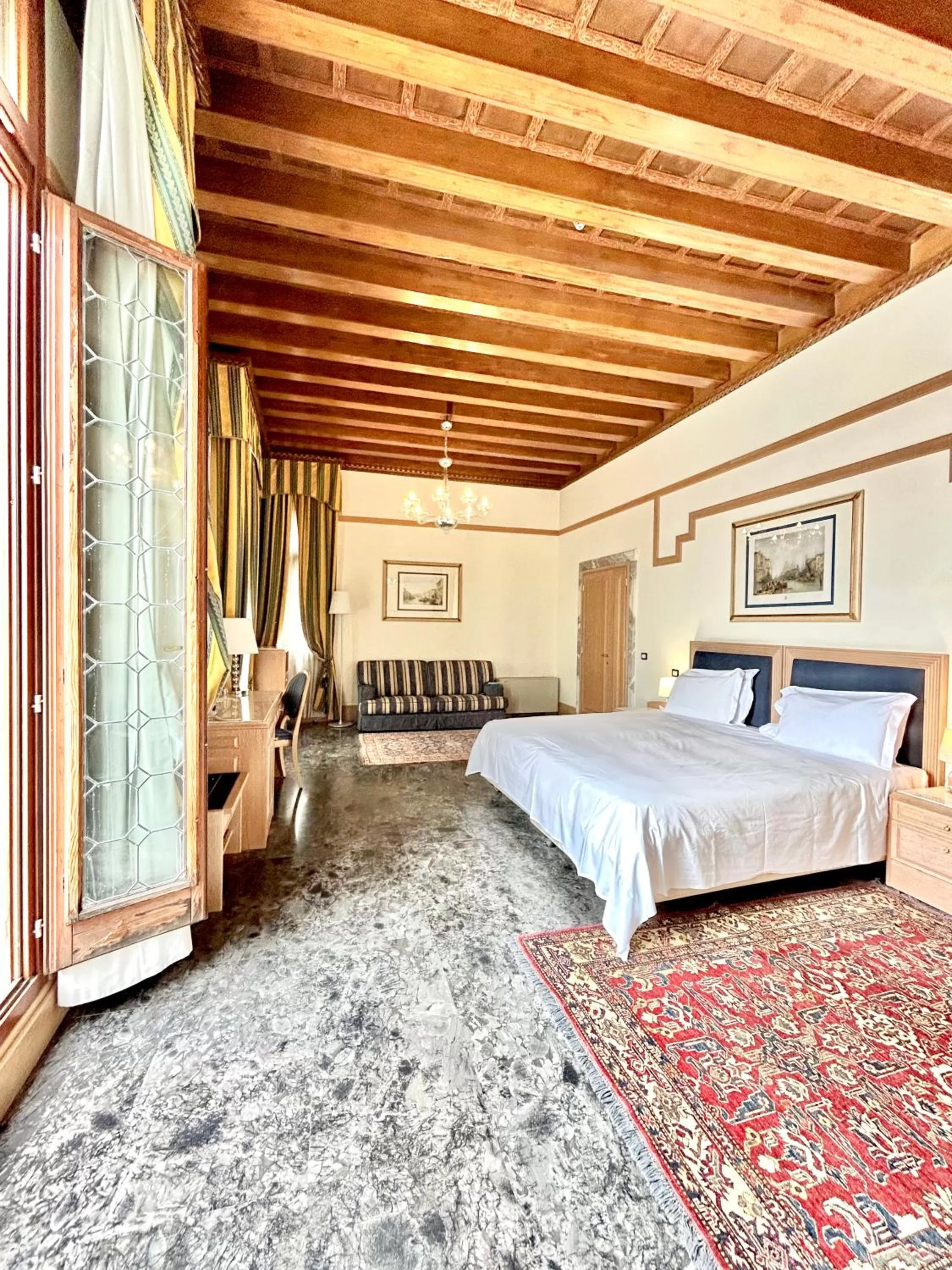 Bed in Foscari Palace