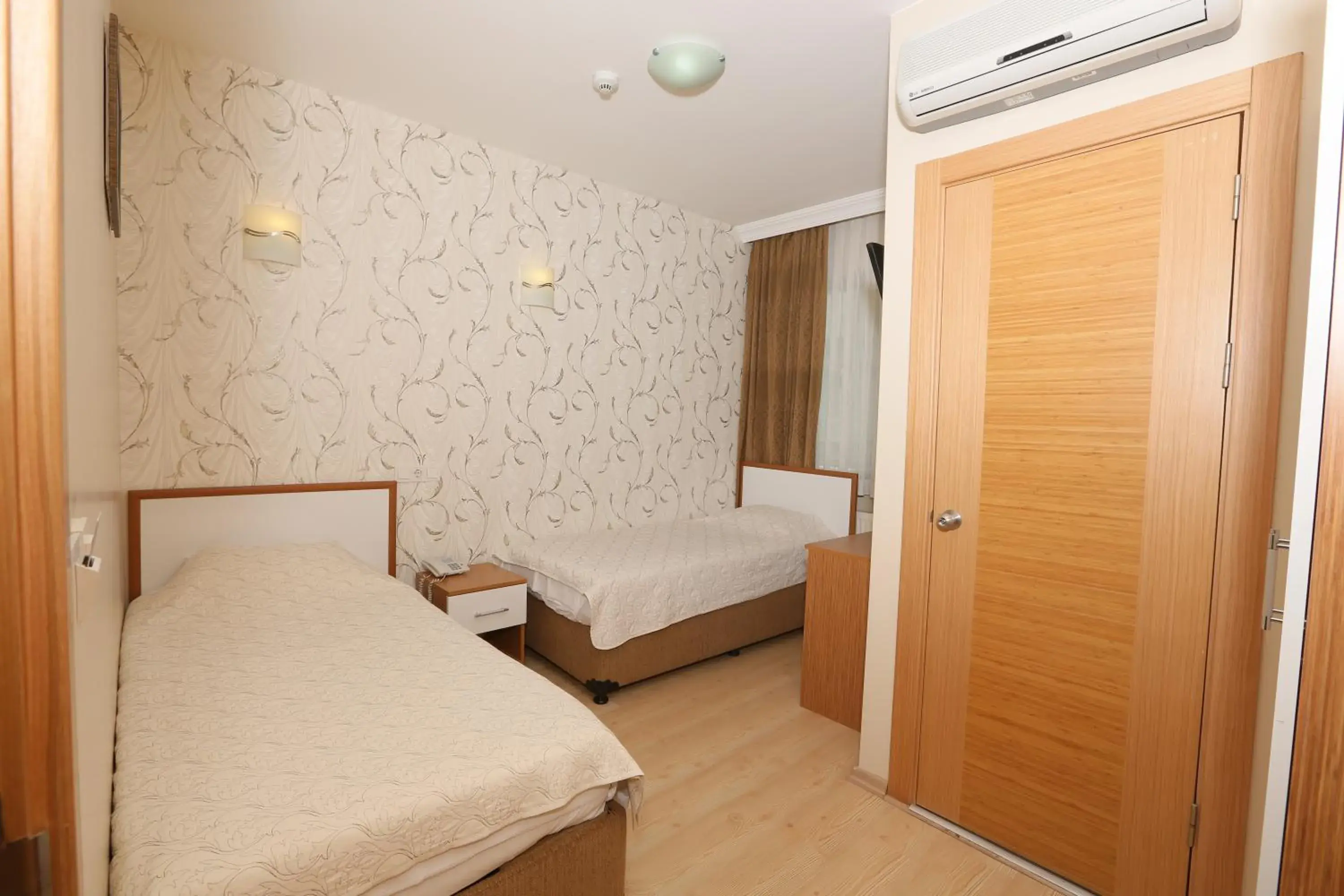 Photo of the whole room, Bed in Hotel Avcilar City