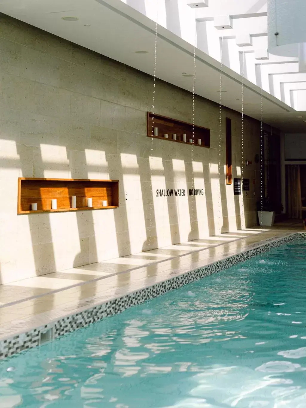, Swimming Pool in Shangri-La Toronto