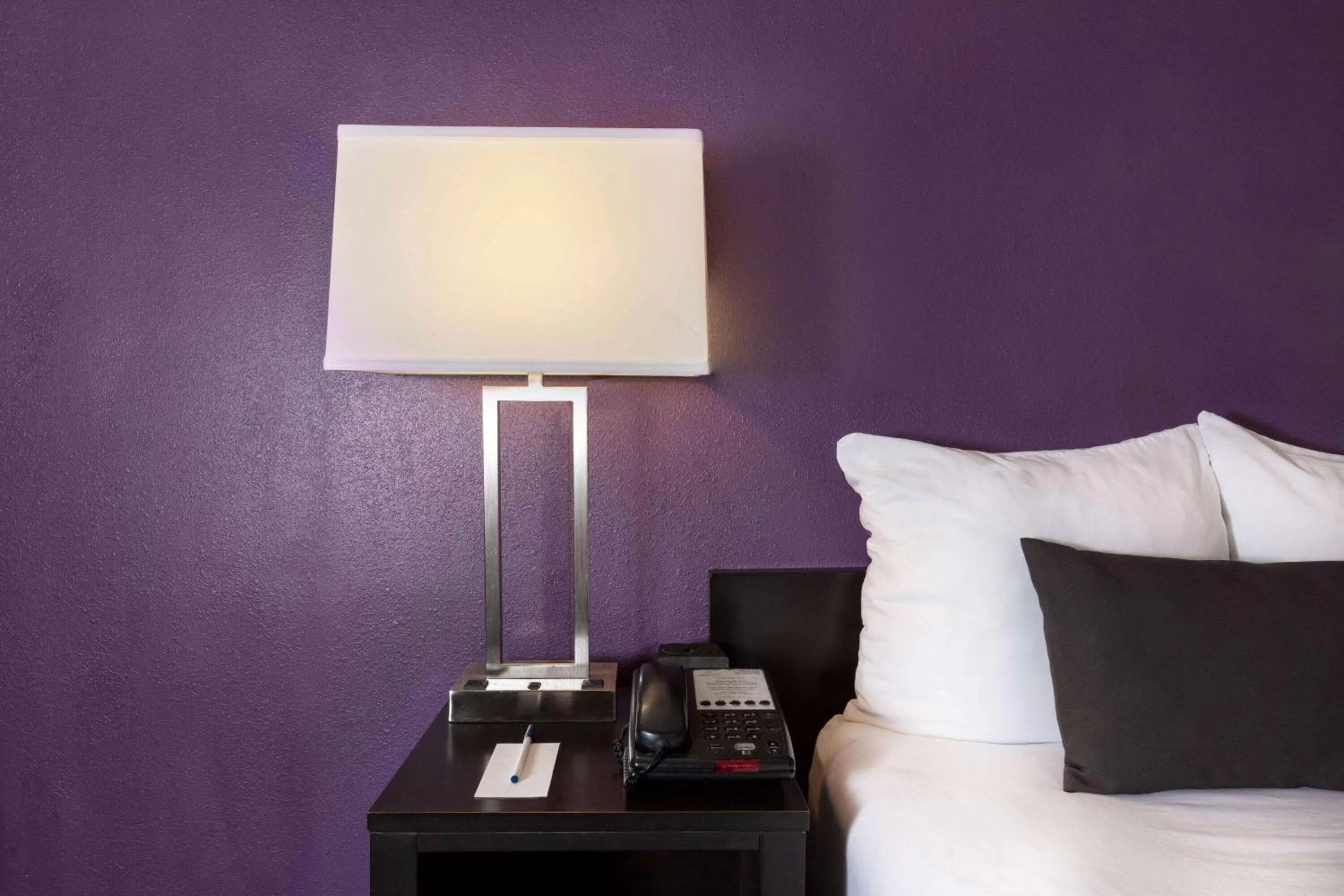 Photo of the whole room in La Quinta by Wyndham New York City Central Park