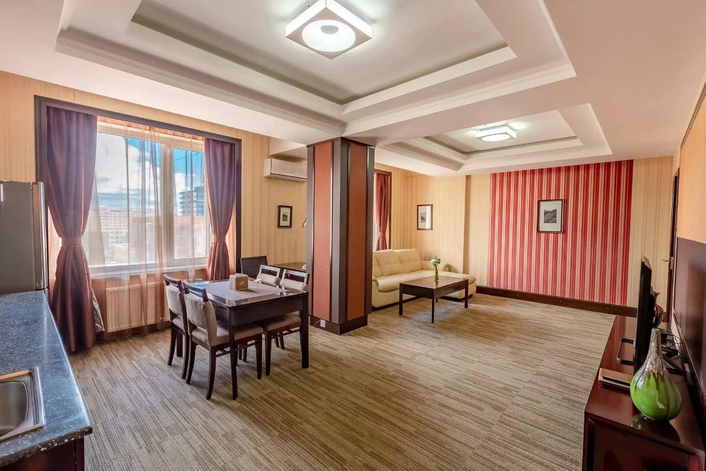 Living room, Dining Area in Grand Hill Hotel Ulaanbaatar