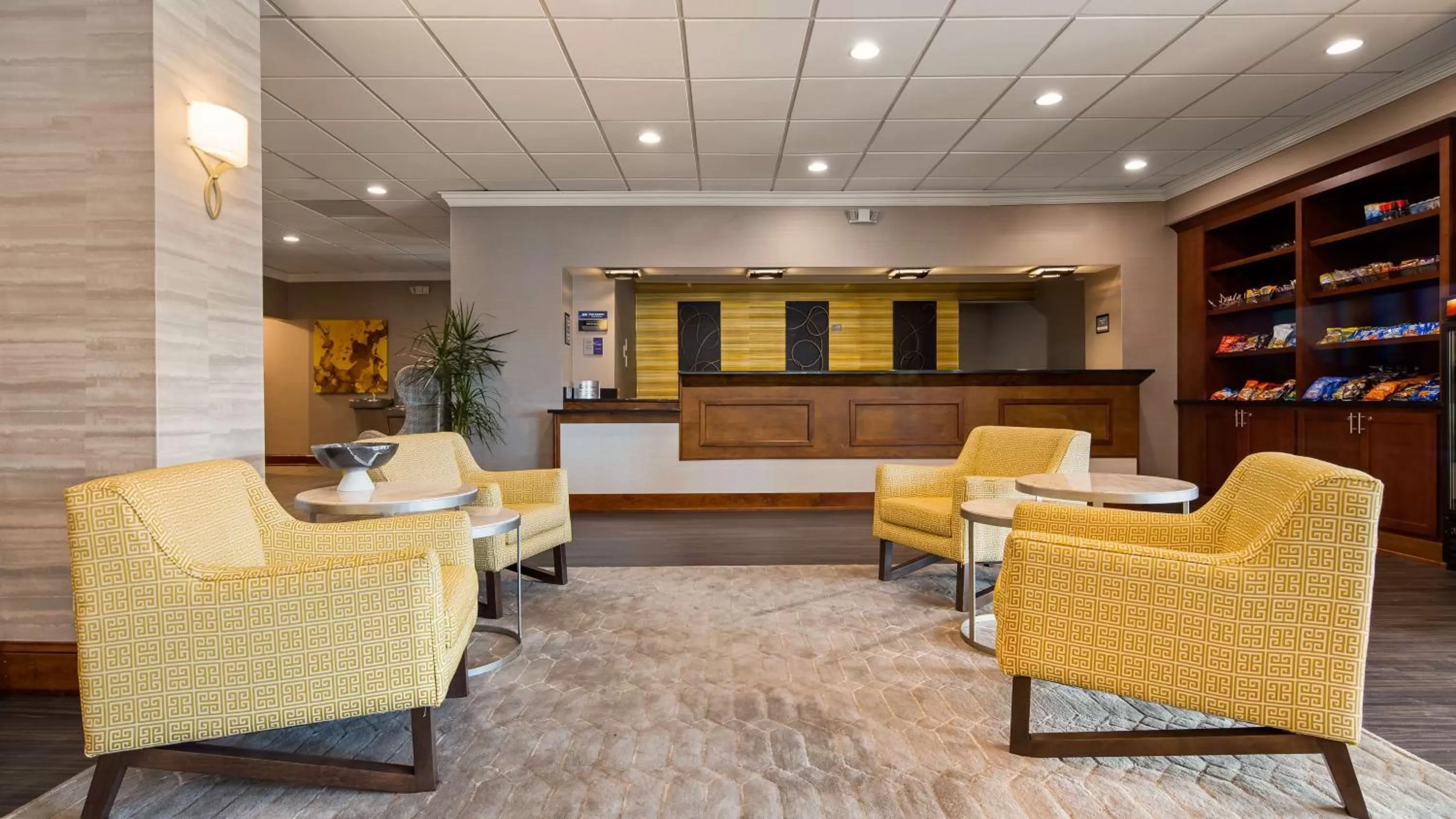 Lobby or reception in Best Western Premier Airport/Expo Center Hotel