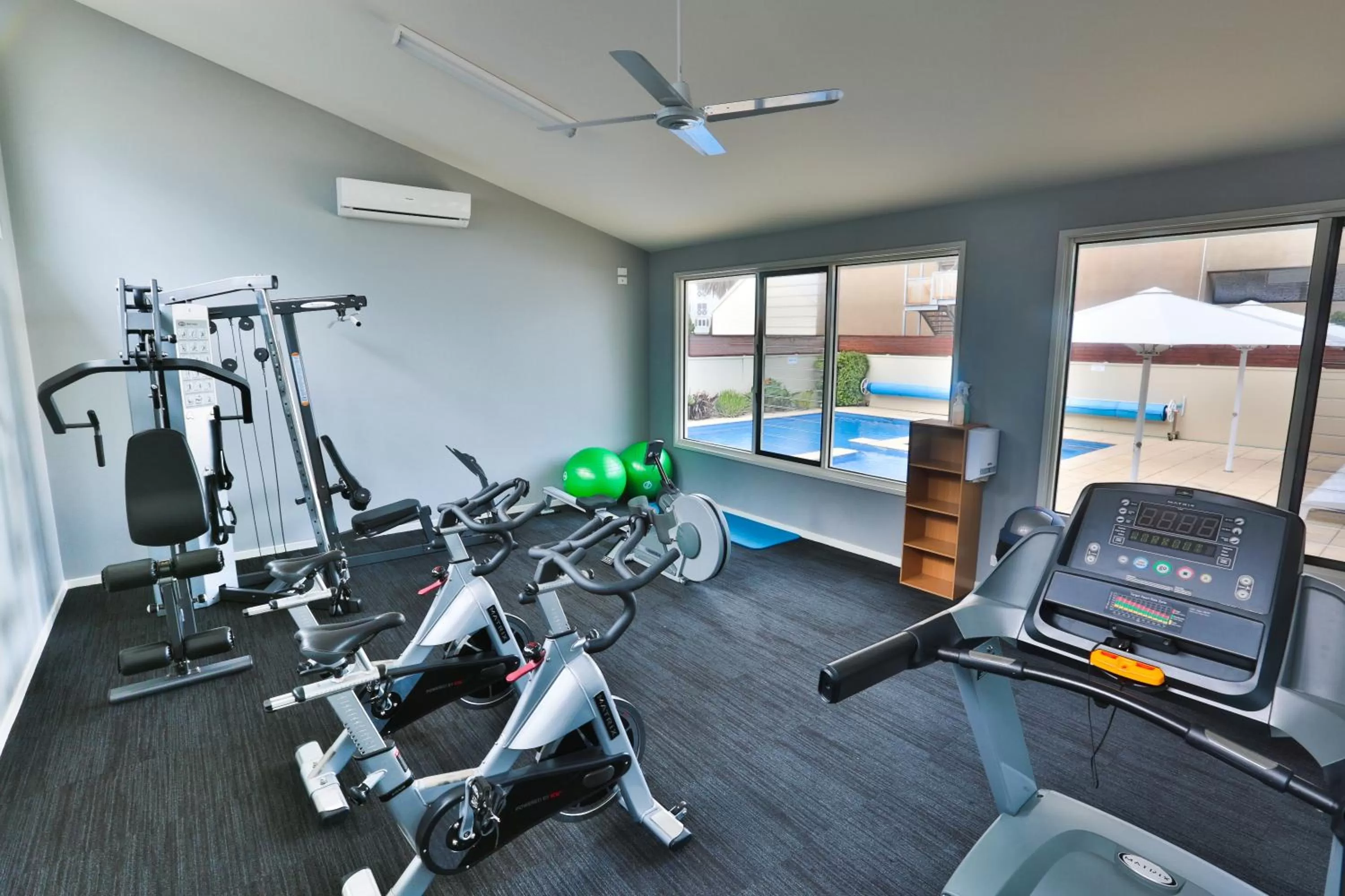 Fitness centre/facilities in Lady Bay Resort
