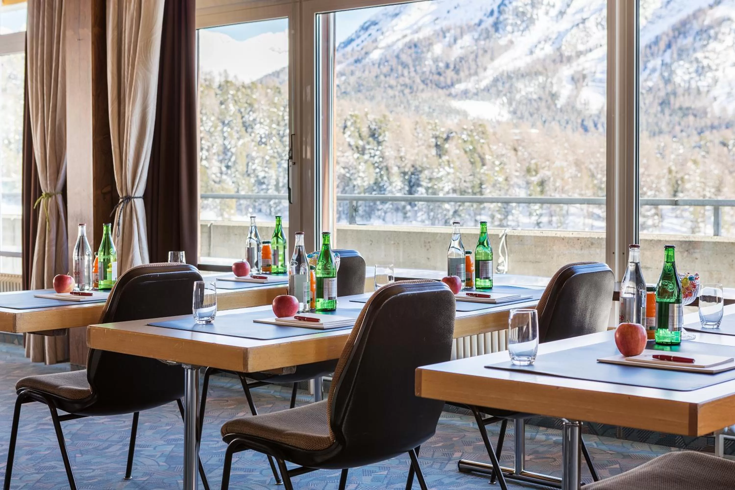 Meeting/conference room in Hotel Europa Suites St Moritz