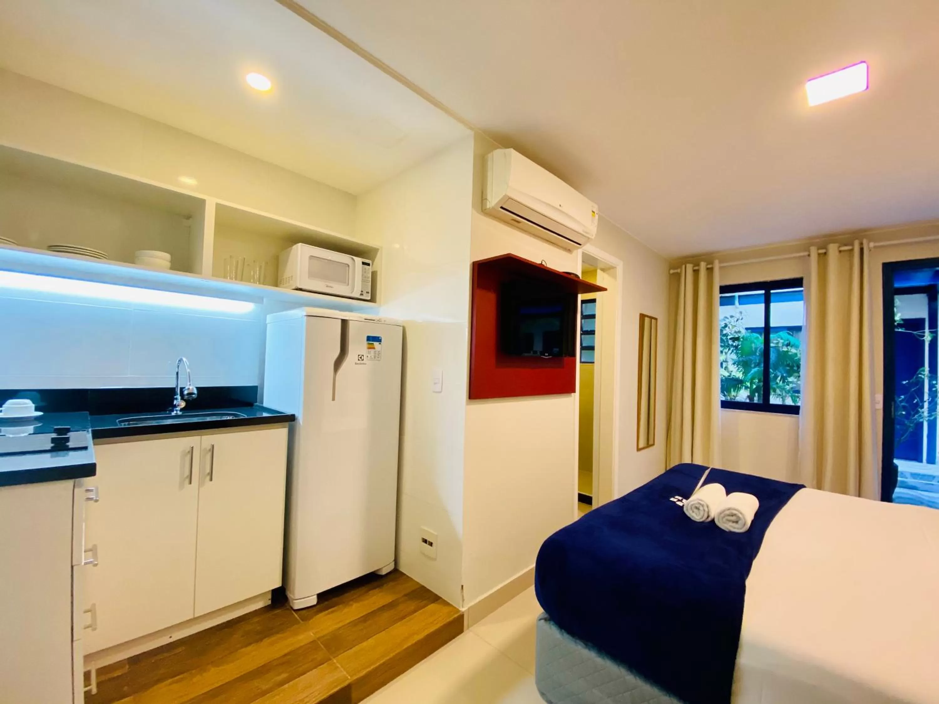 Bedroom, Bed in Injoy Suítes & Aparts