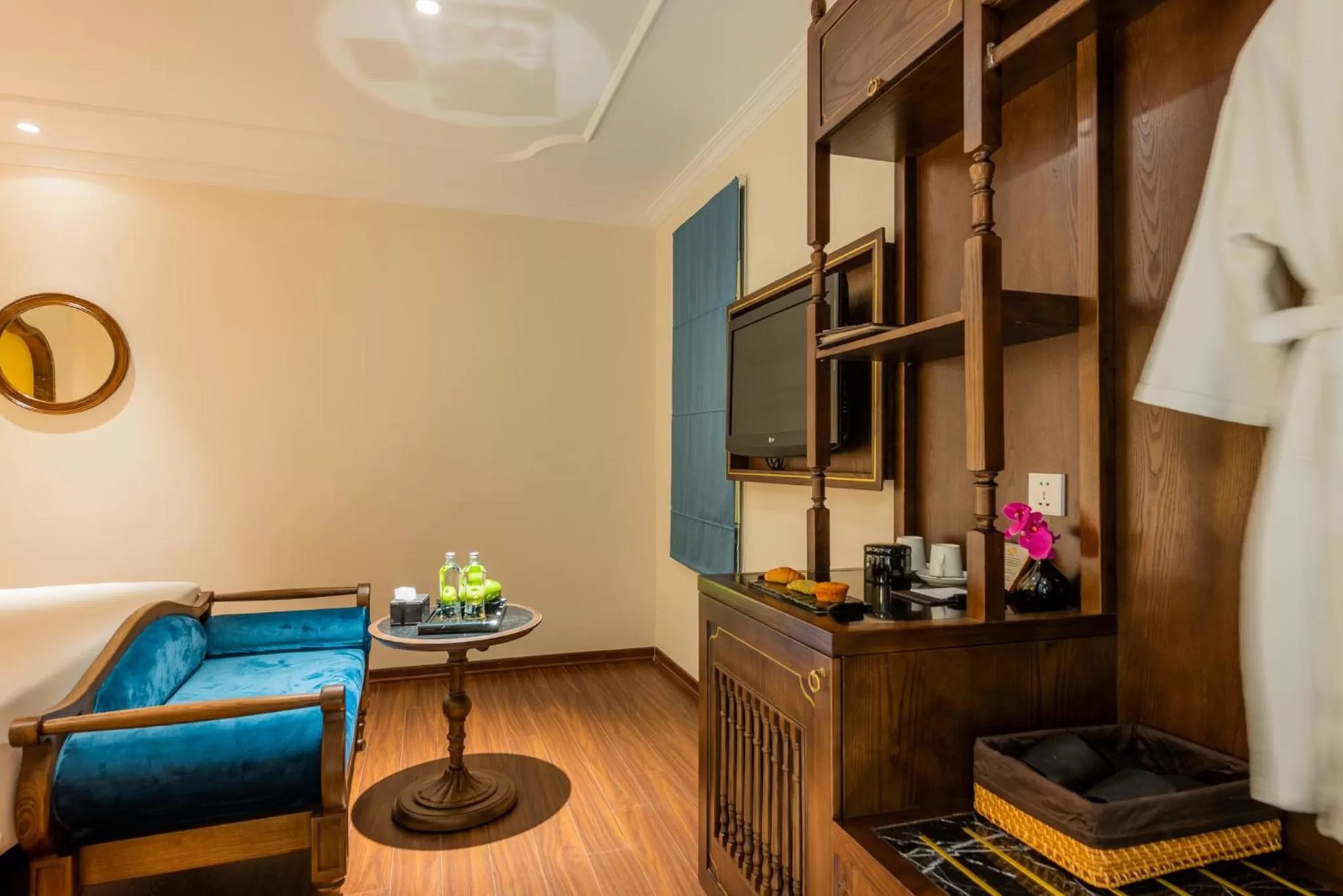 Seating area in Hanoi Tirant Hotel