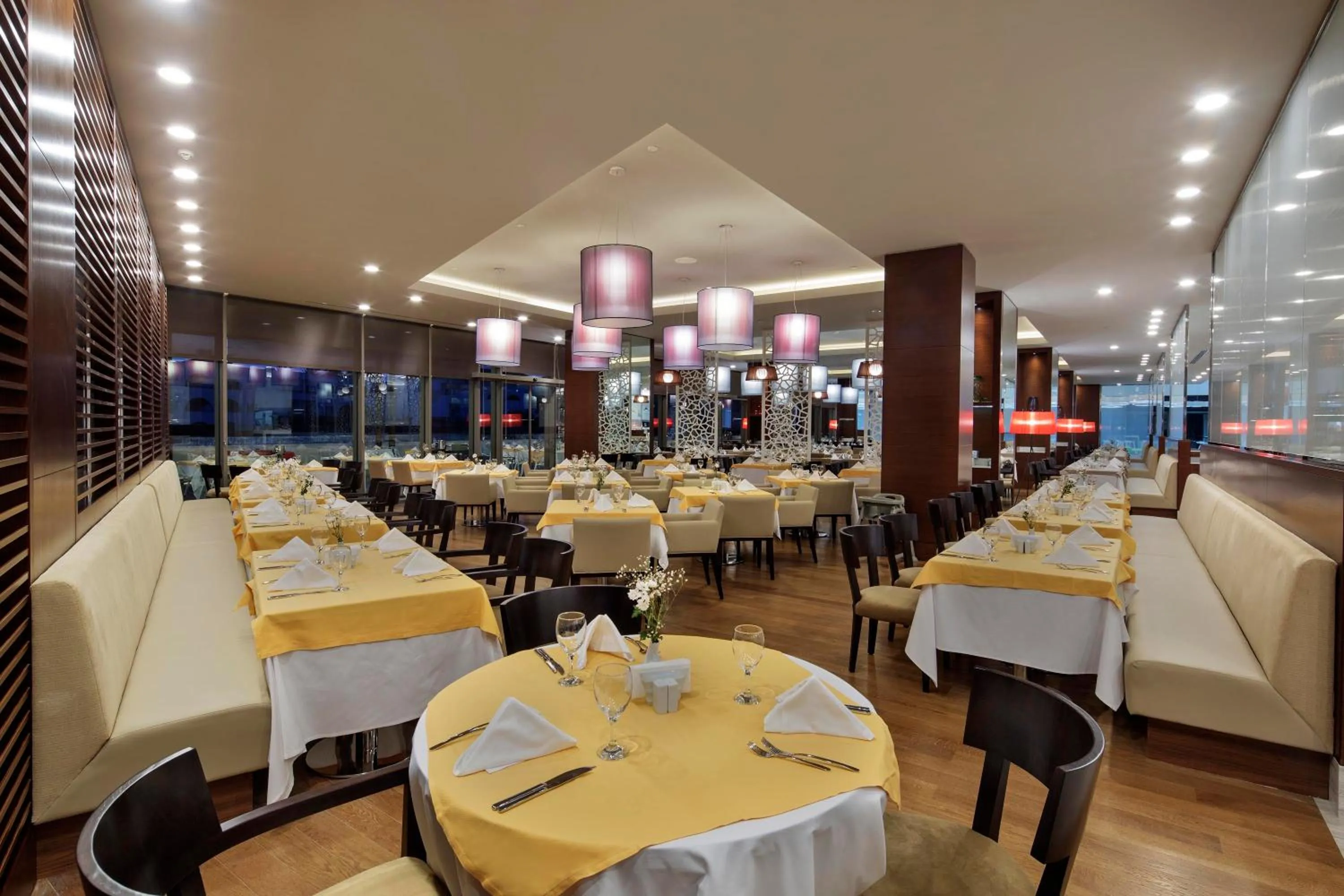 Restaurant/places to eat in The Sense Deluxe