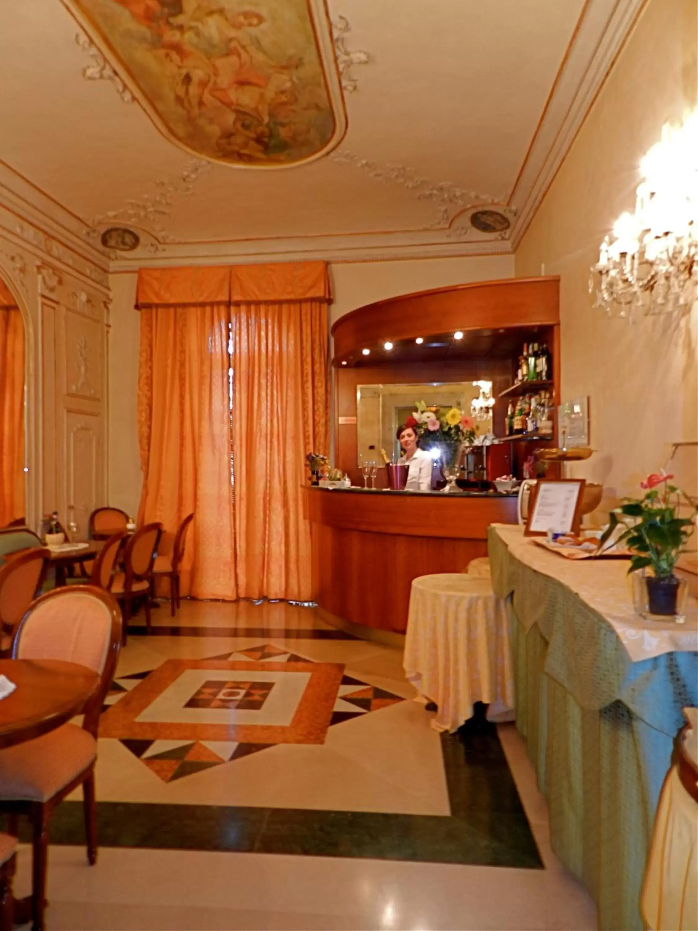 Lobby or reception in Domus Florentiae Hotel