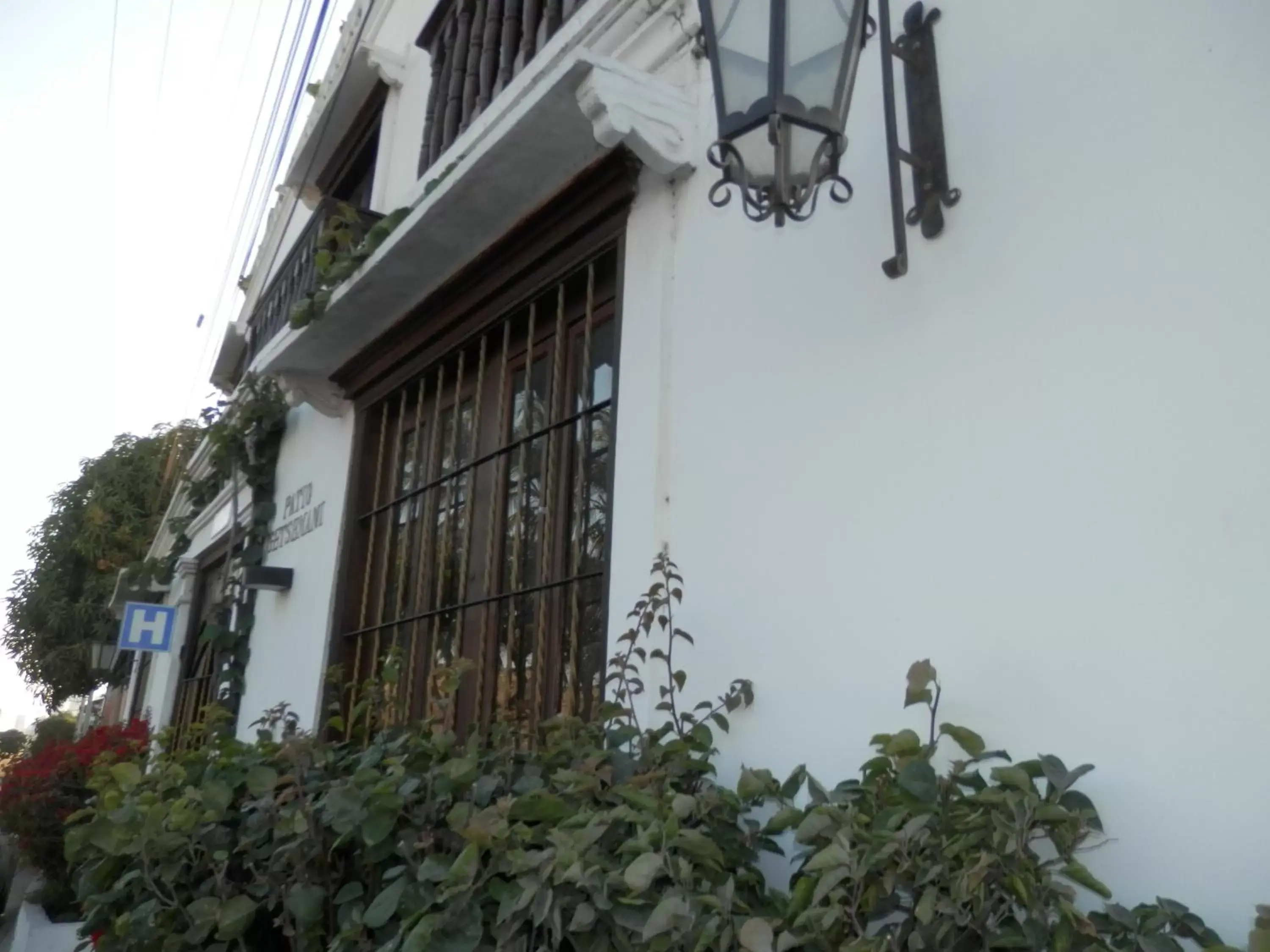 Facade/entrance in Patio de Getsemani